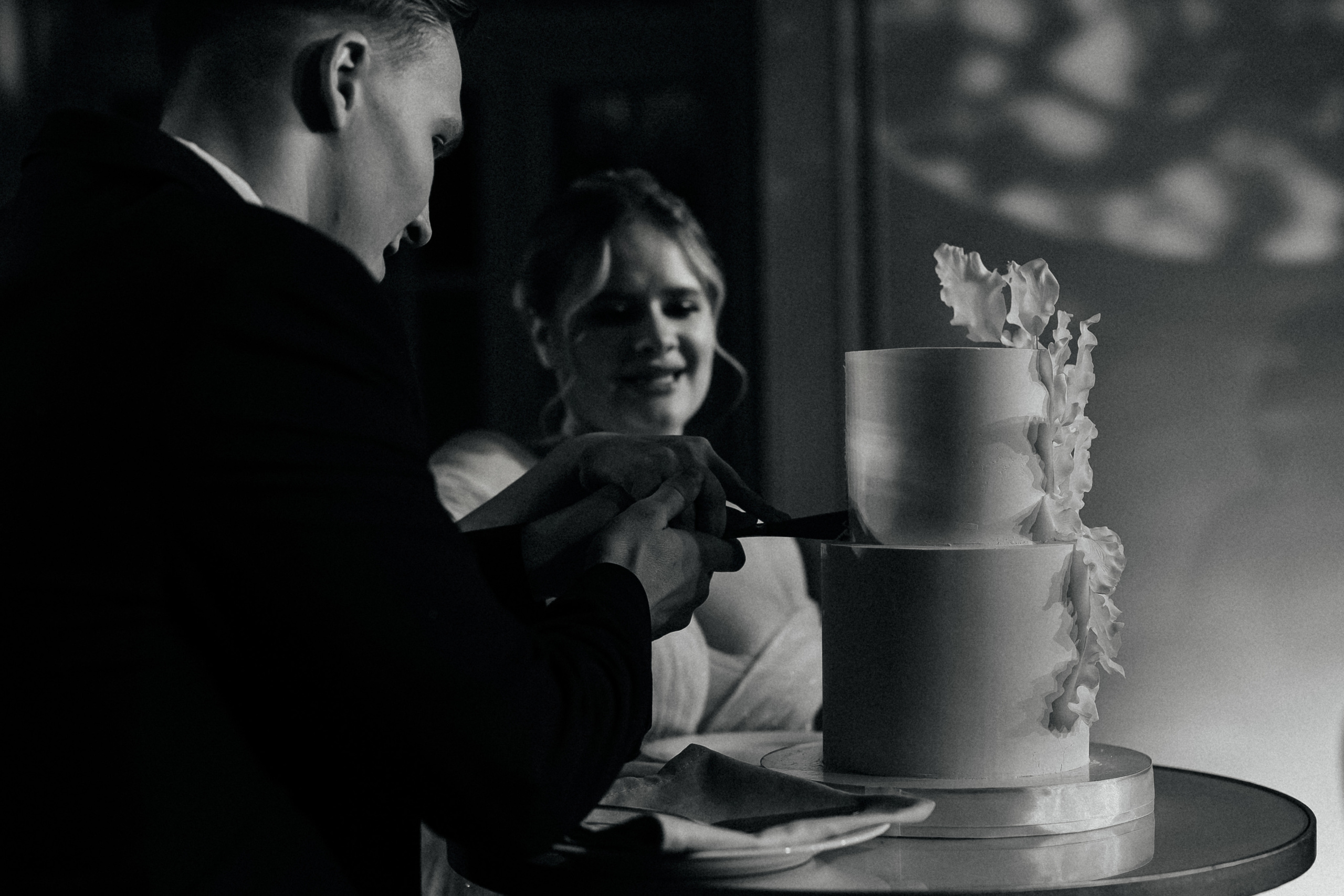 Темнота, Любовь и Слезы ♥. Свадебный фотограф в Москве