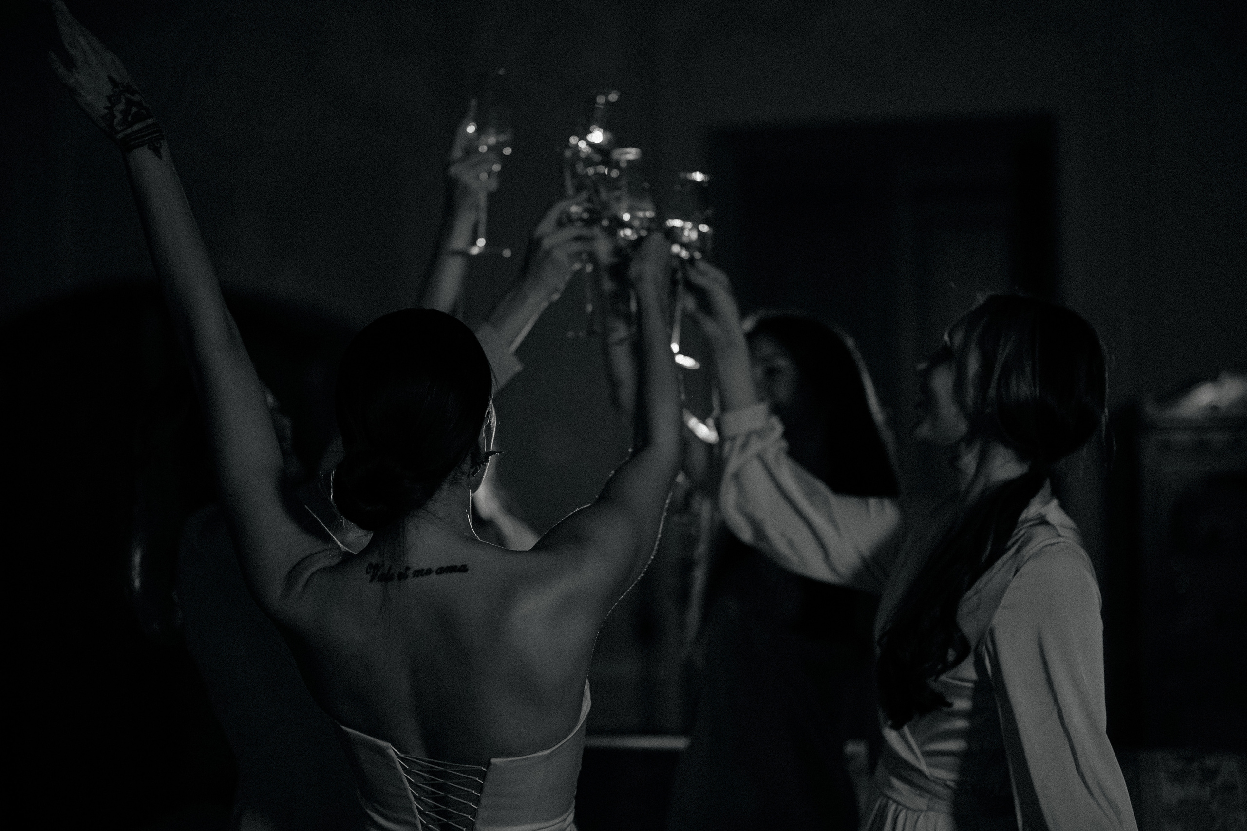 По Питерски с ЛЮБОВЬЮ ♥. Свадебный фотограф в Москве