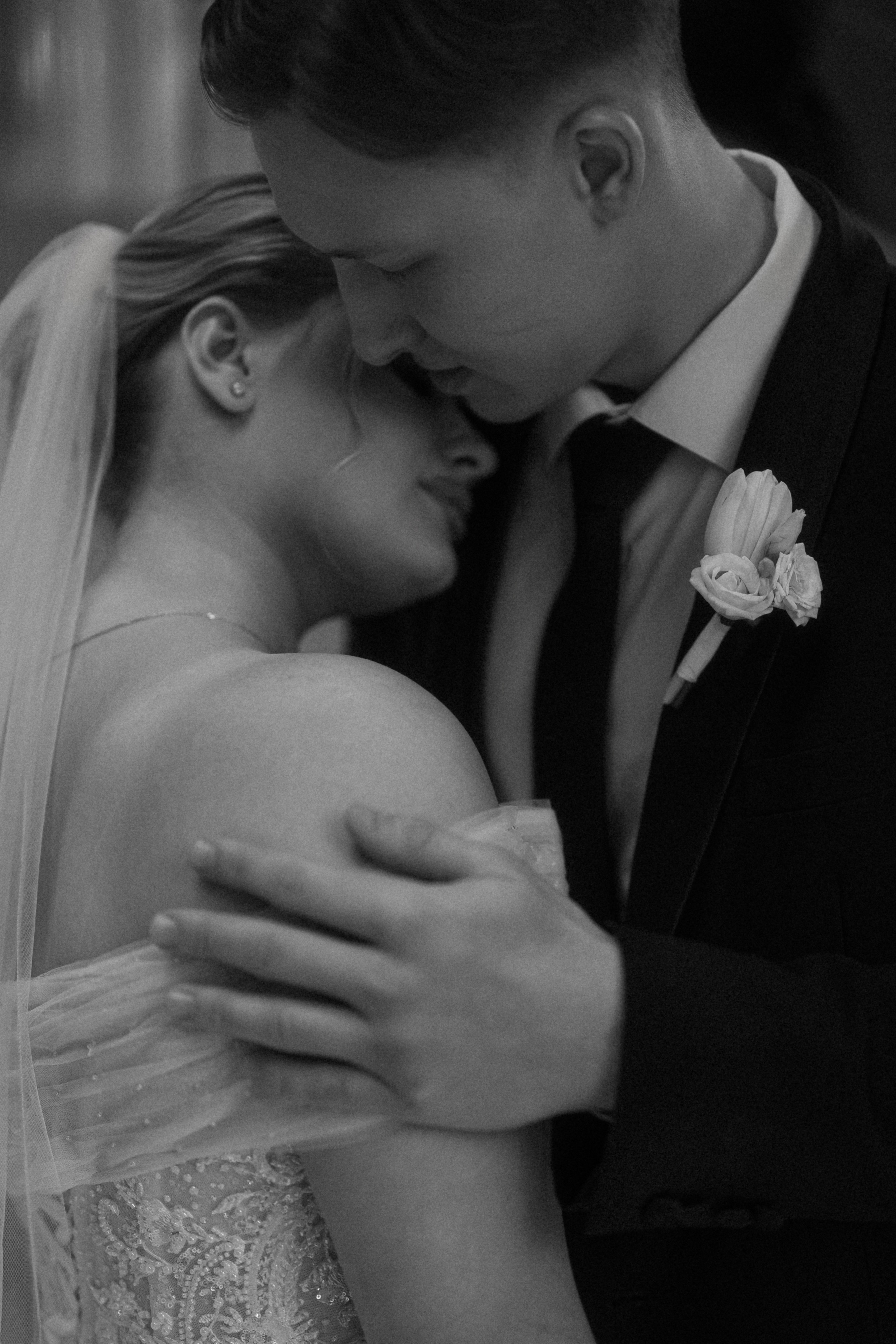 Темнота, Любовь и Слезы ♥. Свадебный фотограф в Москве