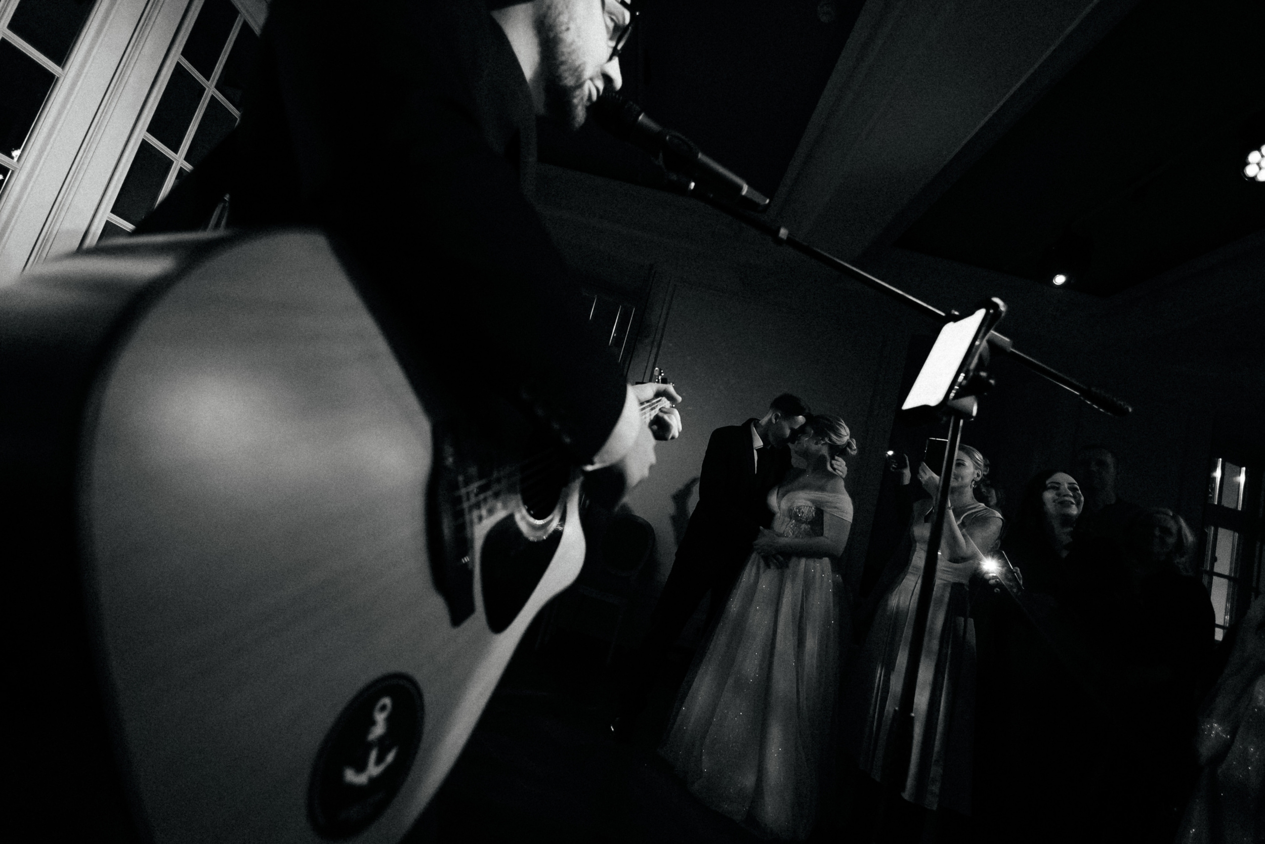 Темнота, Любовь и Слезы ♥. Свадебный фотограф в Москве