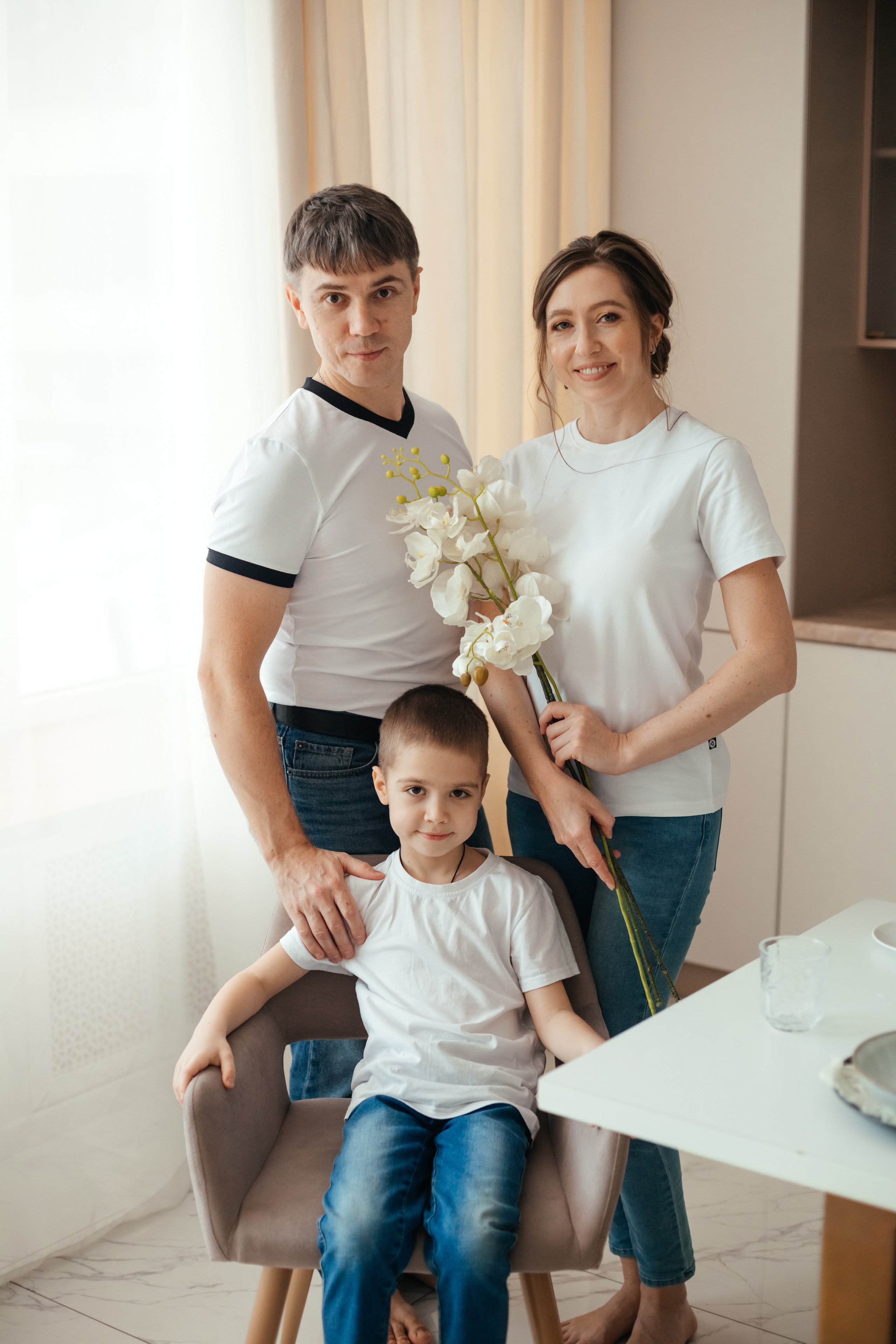 Минимализм в семейной съёмке. Семейный фотограф Любовь Саркеева