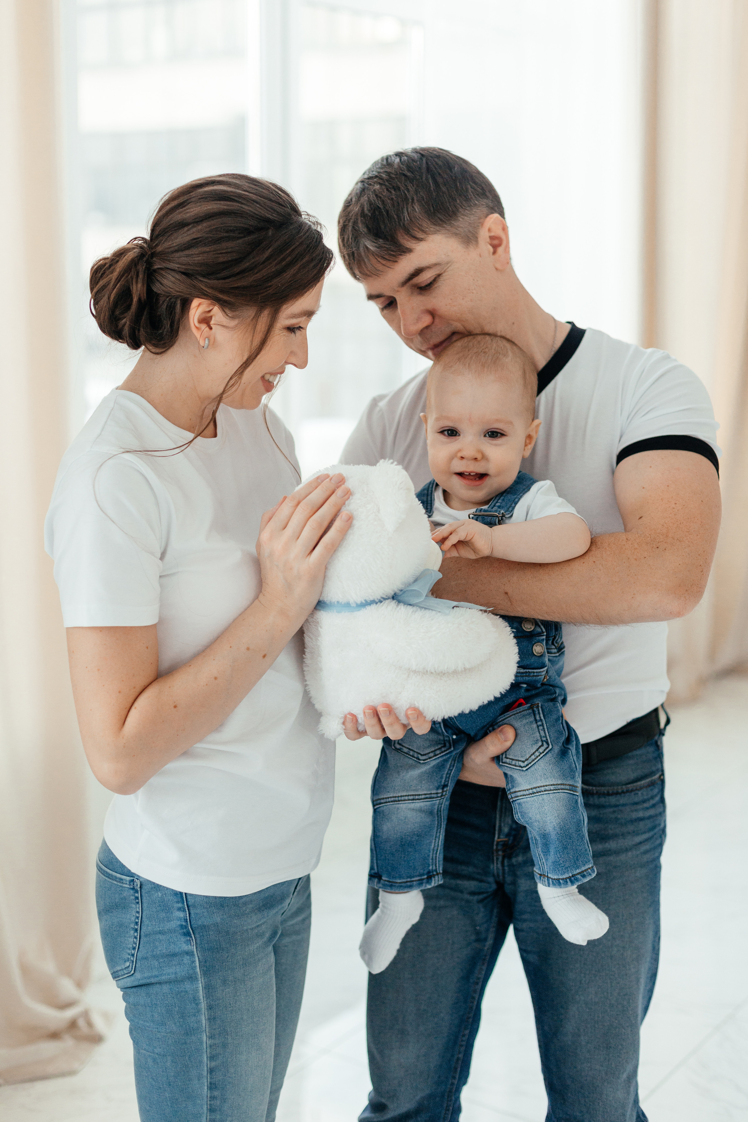 Минимализм в семейной съёмке. Семейный фотограф Любовь Саркеева