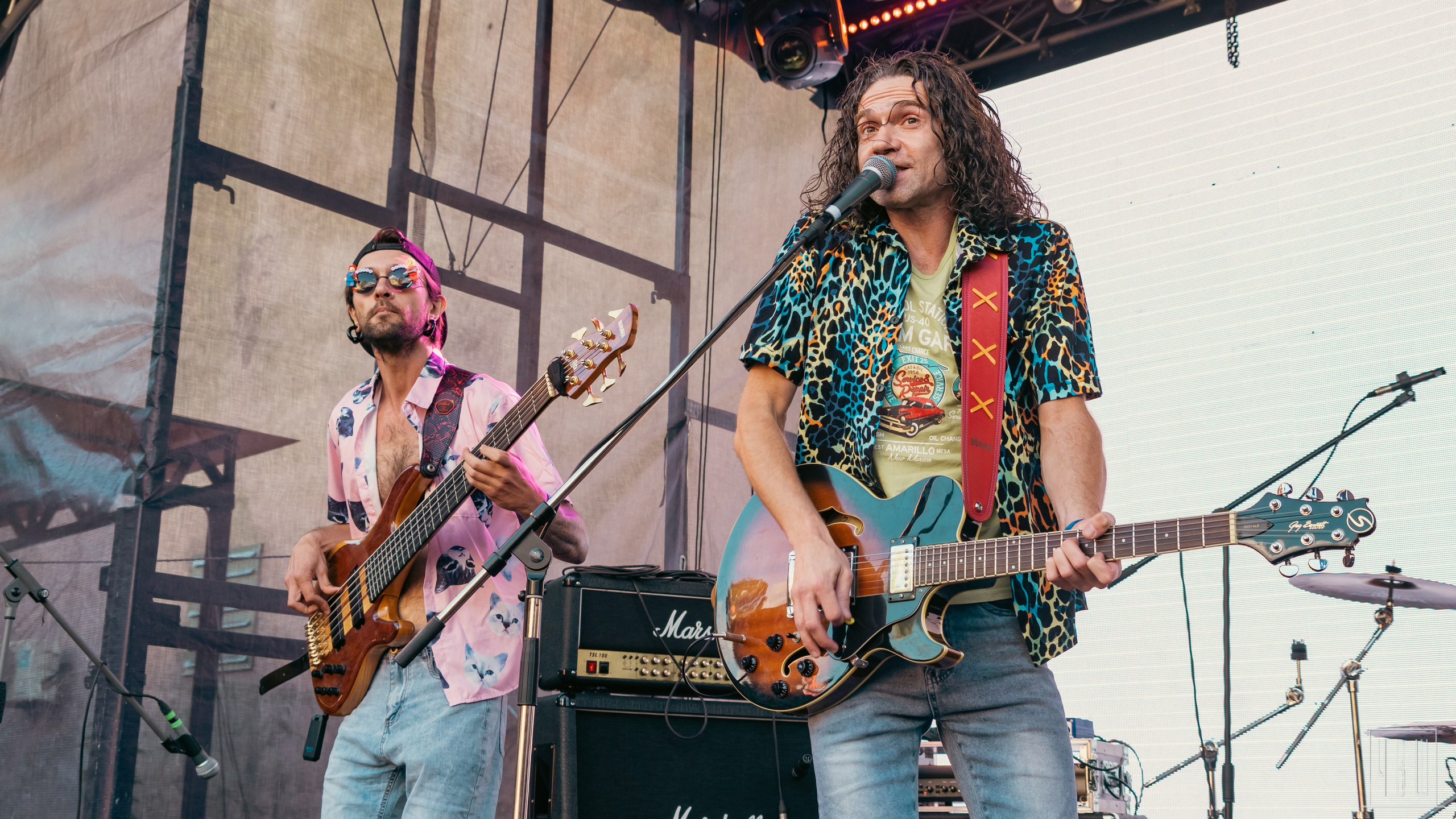 Живой! 2025, День Второй. Человек в Шляпе