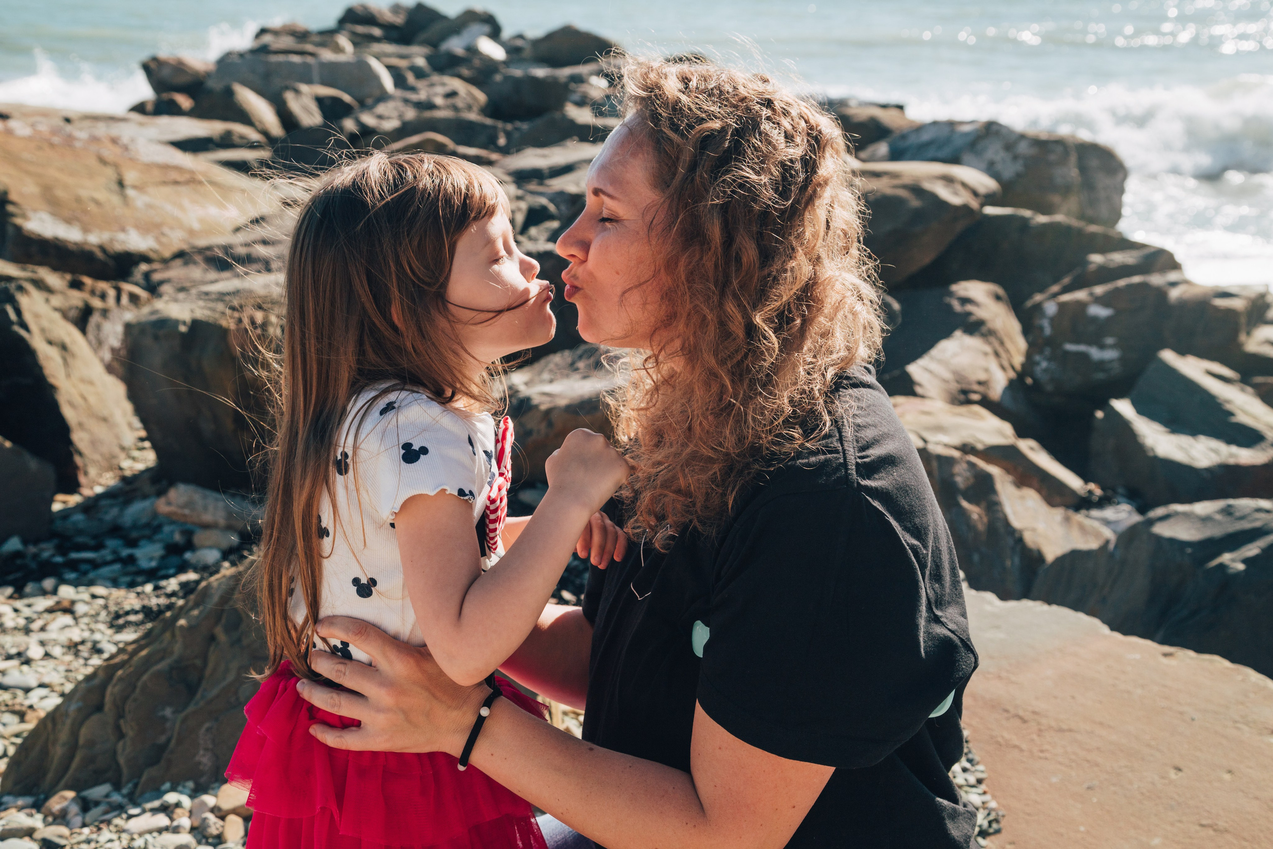 Наташа с детками на Красном Штурме (Сочи. Май 2025 г.). Фотограф Сочи, Адлер, Красная Поляна — Вероника Радченко