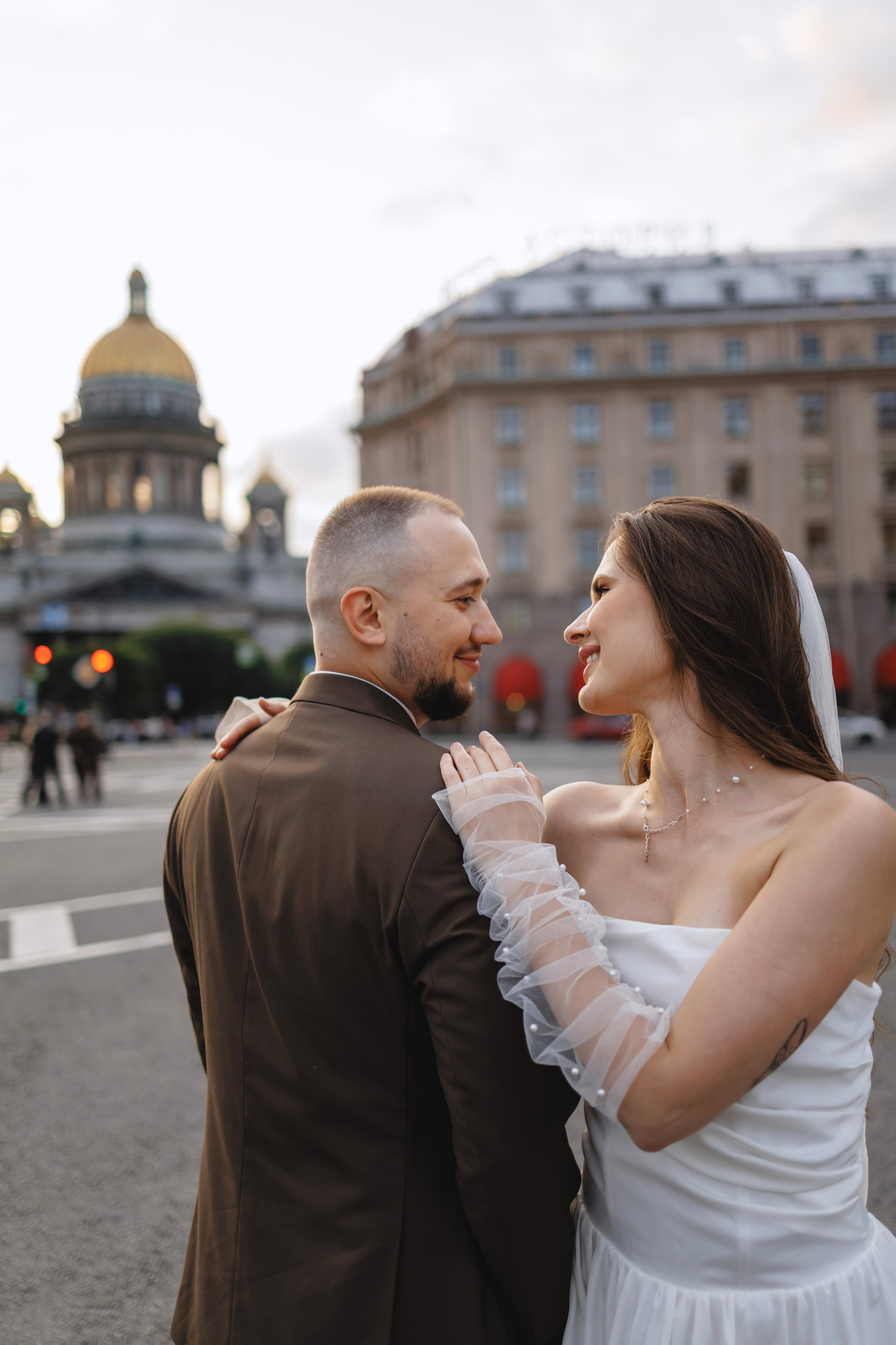 Руслан и Виолетта — Исаакий, Зимняя канавка. Боженова Елена фотограф Санкт-Петербург