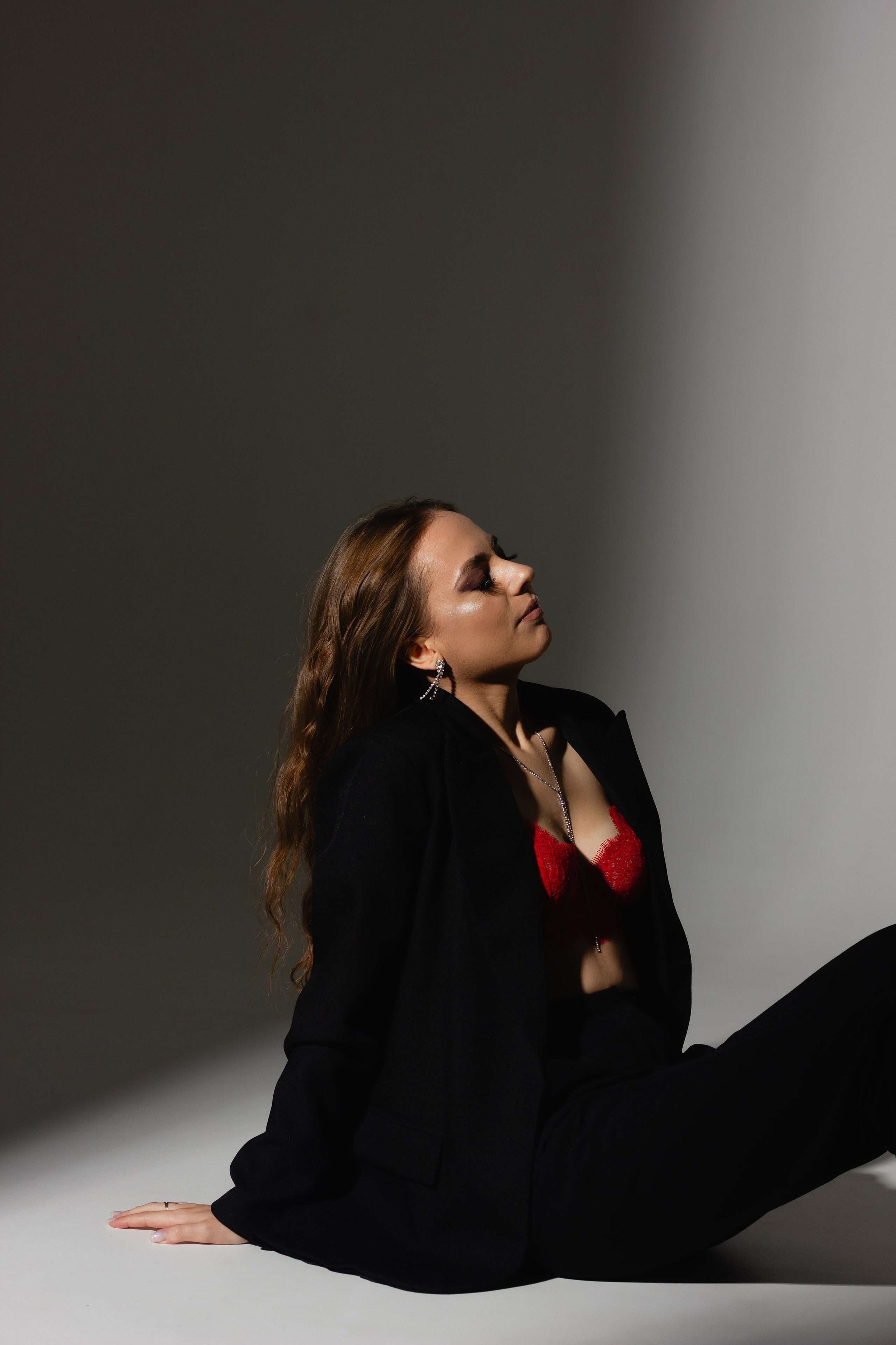 Студийная женская съемка в Минске. Фотограф Минск, Кричев — Елизавета Котова