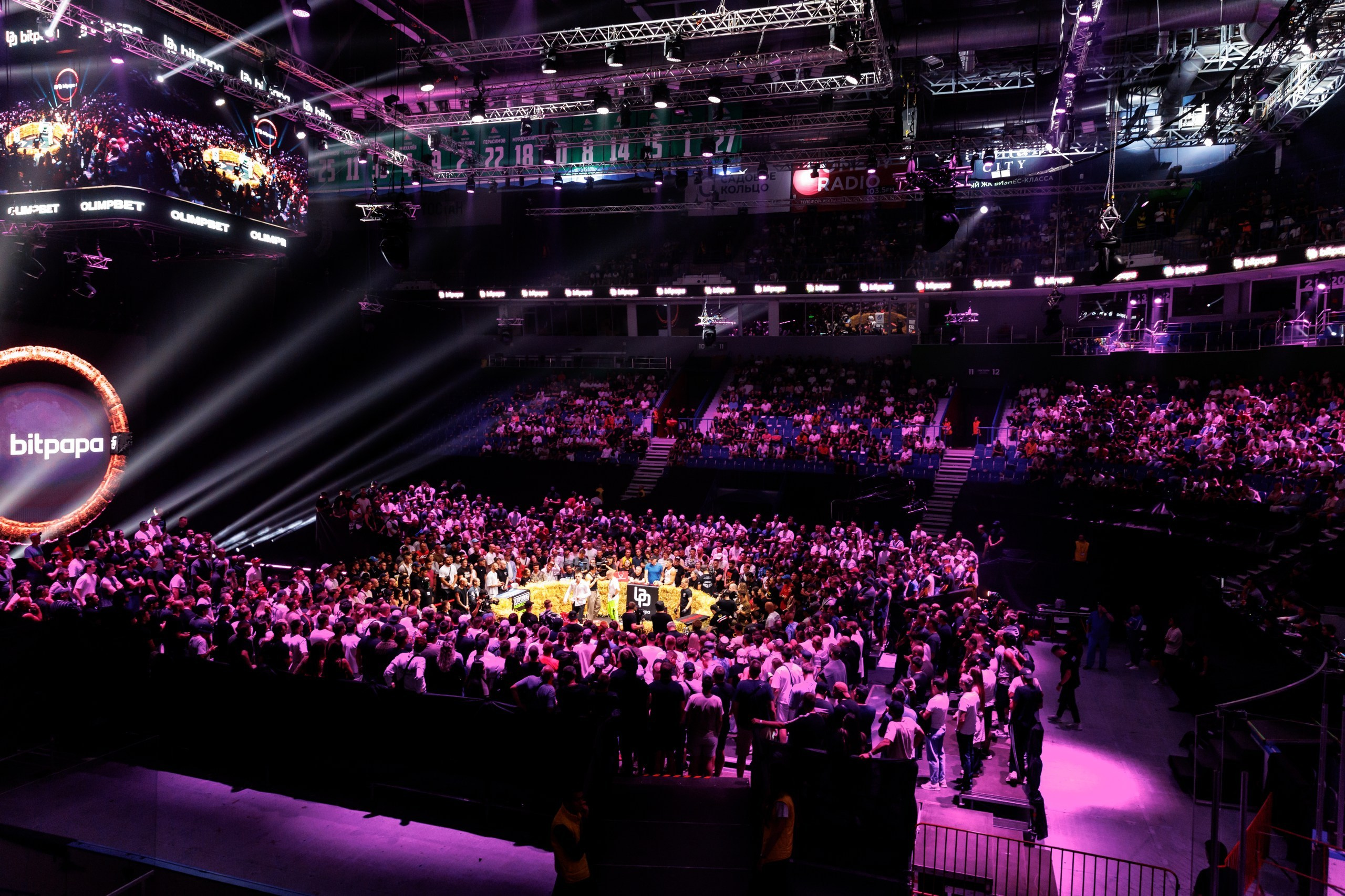 Olimpbet. TOP DOG FC. Репортажная съемка. Иван Косогорцев фотограф