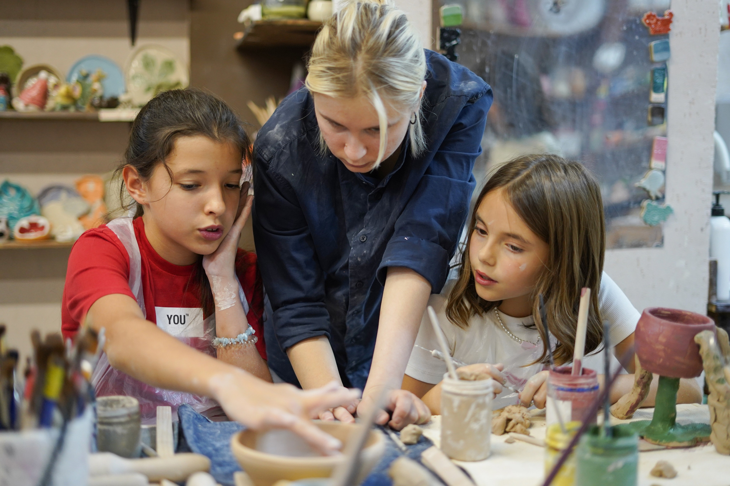 Сьемка в гончарной мастерской. Главная