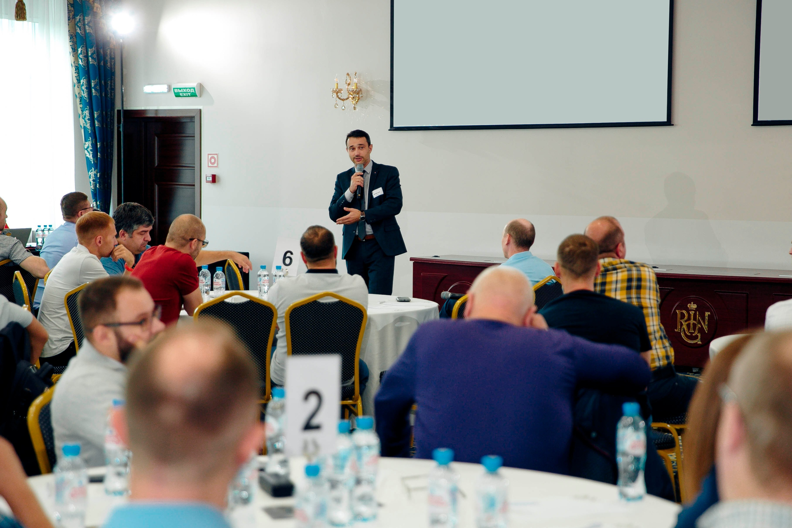 Тимбилдинг в «Royal Hotel». Ваш репортажный фотограф Артемий Антонов