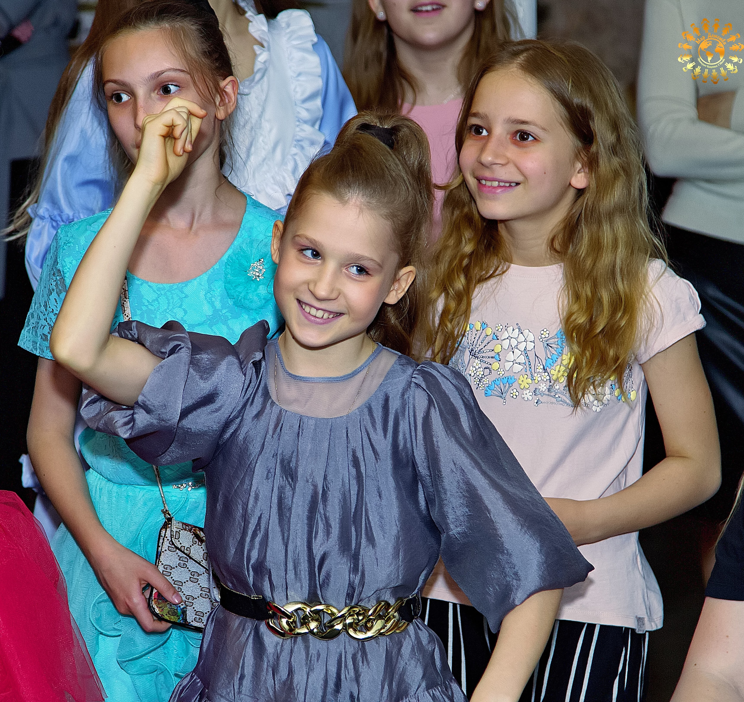 Выпускной 2023 (Школа 109, 4-й класс). Репортажная съемка в Москве и области. Анималистика