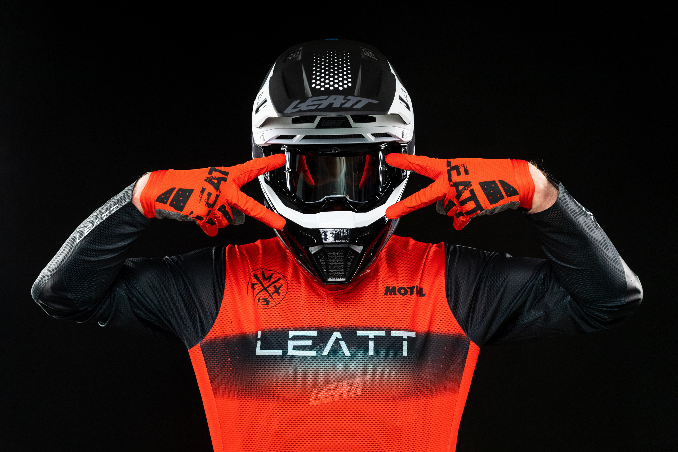 Персональные. Фотоателье и полиграфия | Красивые фотосессии, сувениры с фото | Ремонт смартфонов, ноутбуков и техники в Коломне Zinovyev Team