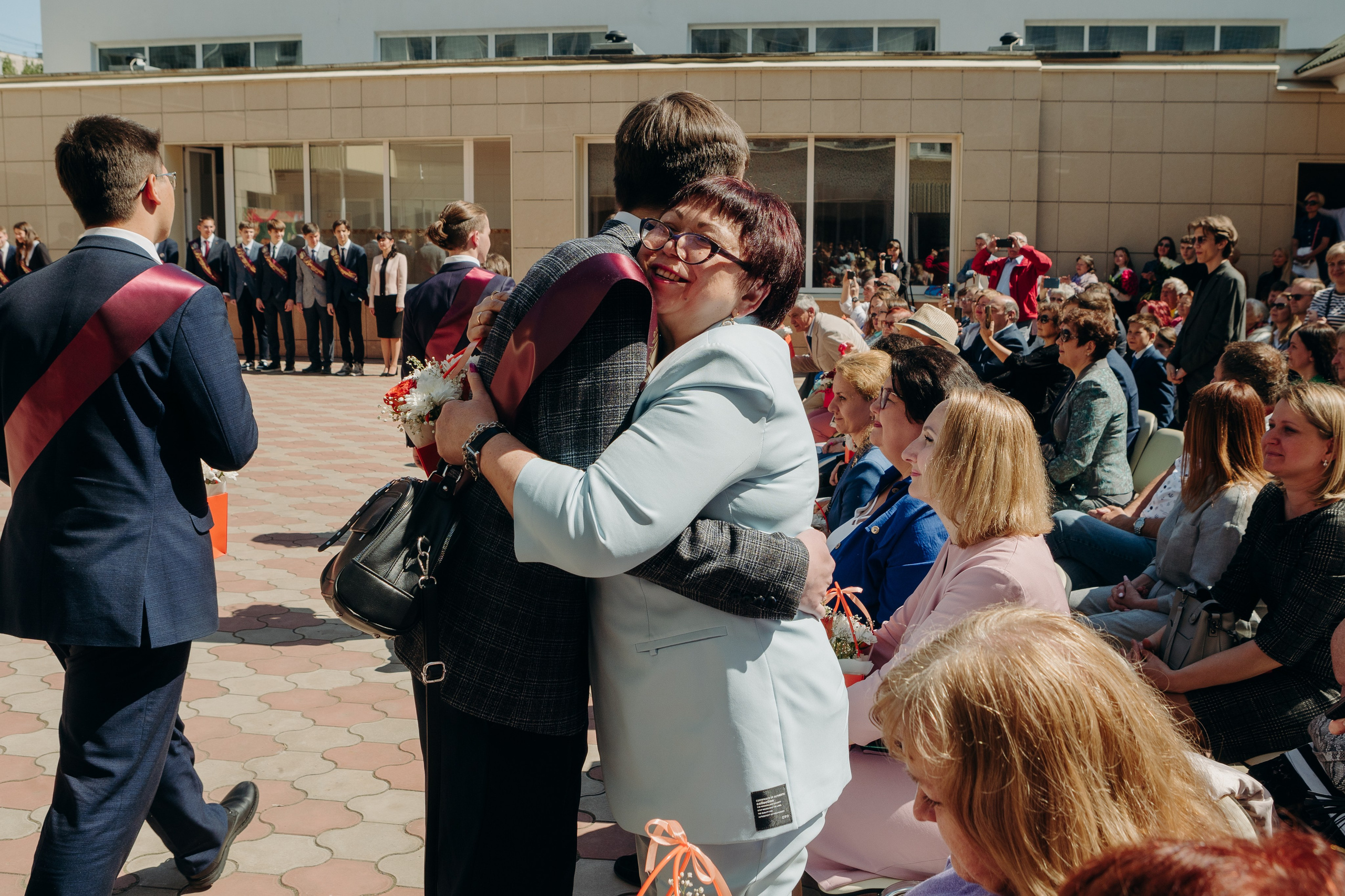 Последний звонок 2024. Фотограф Софа Самара