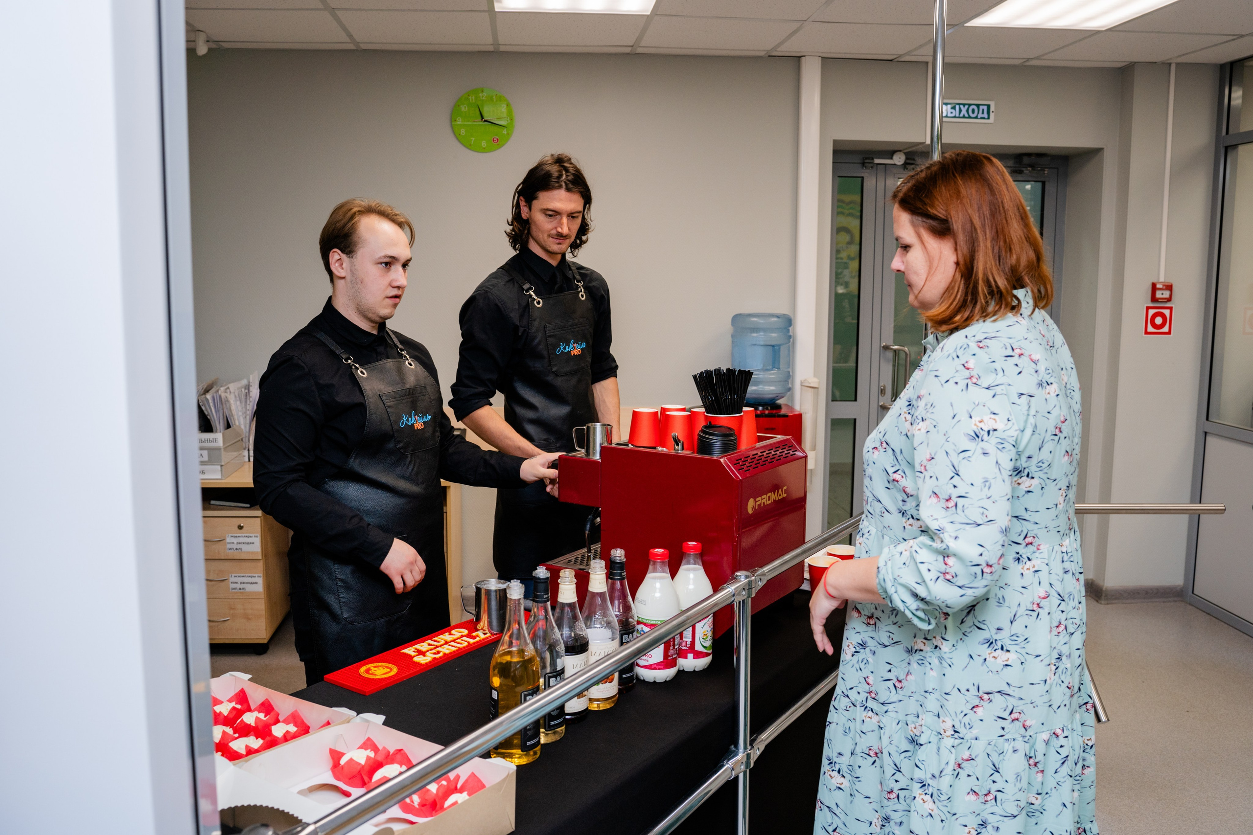 Офис Пятерочки. Видеограф и Фотограф в Челябинске Ксения и Владимир Рюмины