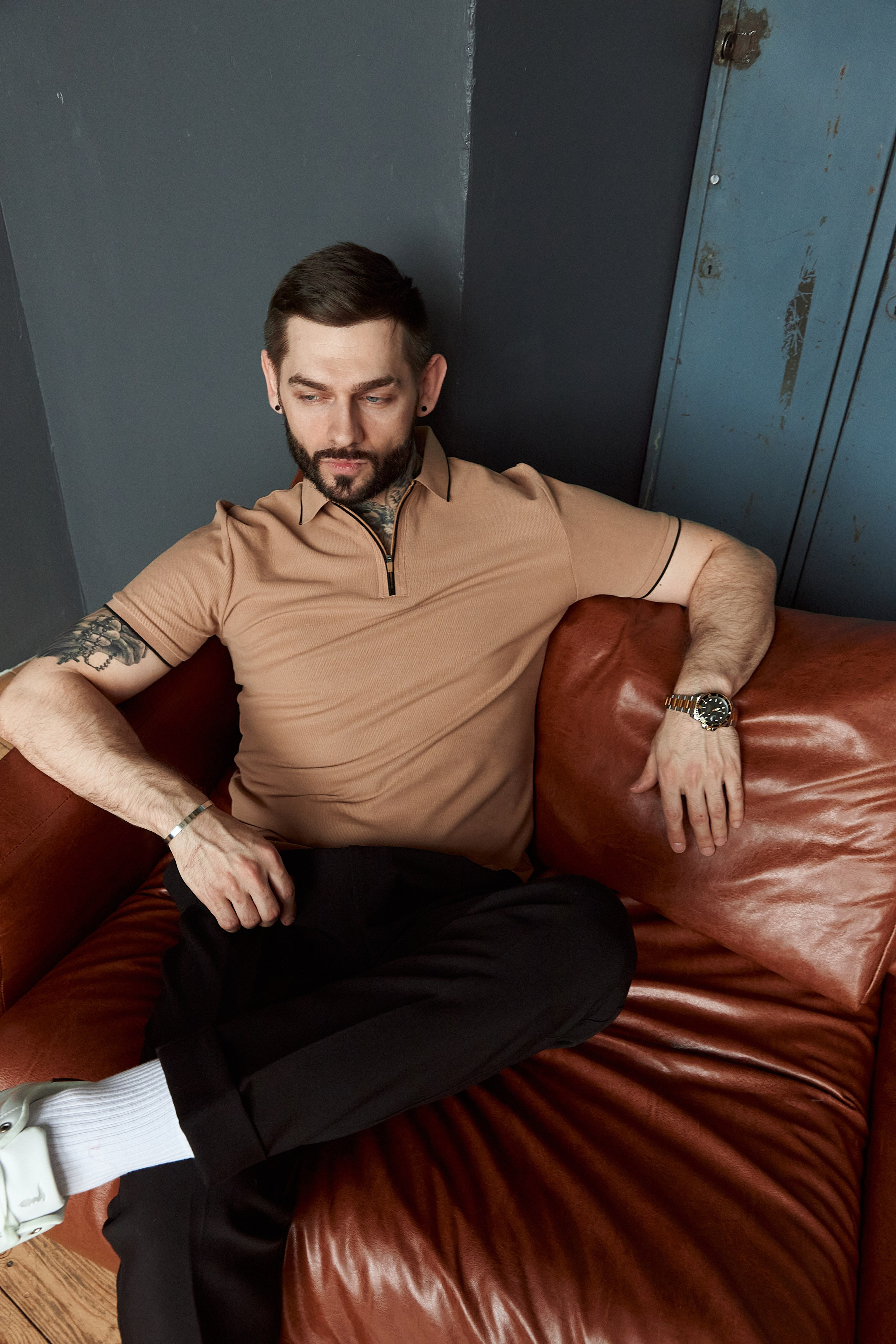 САША. Продающий контент для маркетплейсов и e-commerce «под ключ»