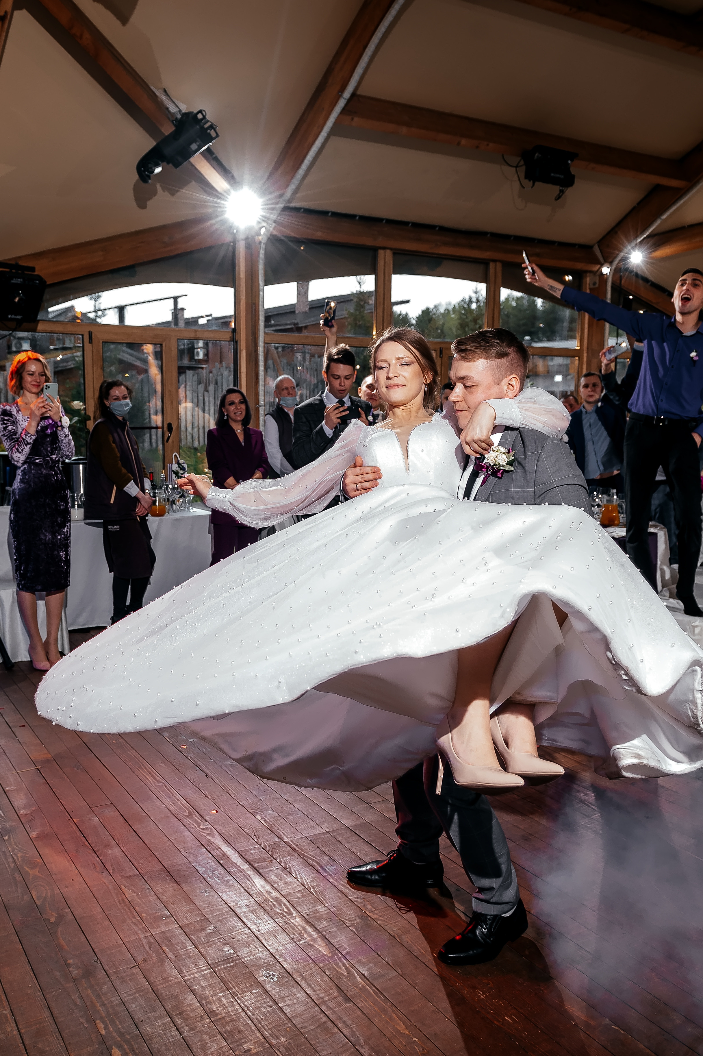 Весь день в Artiland. Атмосферная свадьба в мае. Свадебный и семейный фотограф Виктория Носачёва. Щелково, Москва и МО