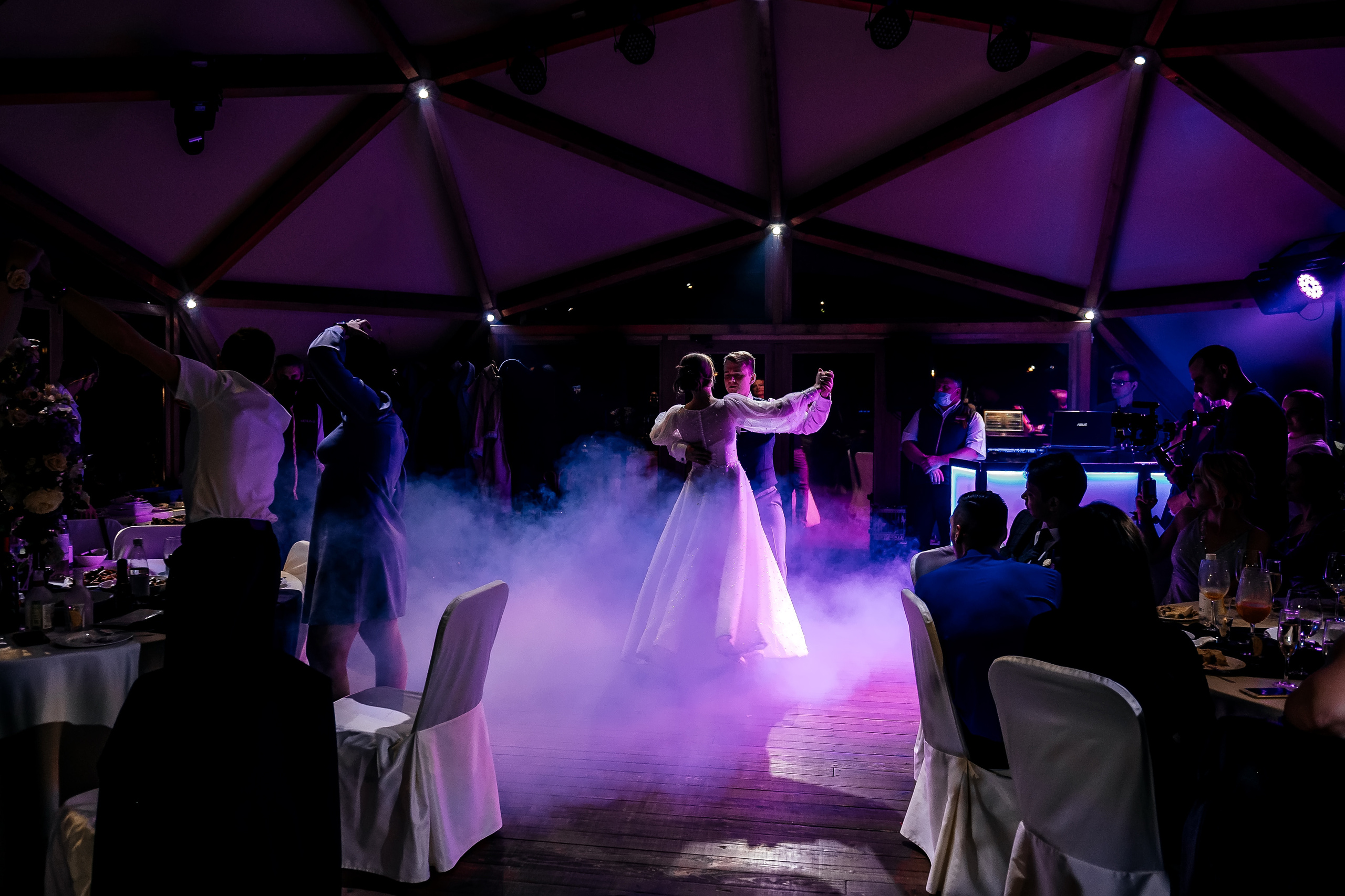 Весь день в Artiland. Атмосферная свадьба в мае. Свадебный и семейный фотограф Виктория Носачёва. Щелково, Москва и МО