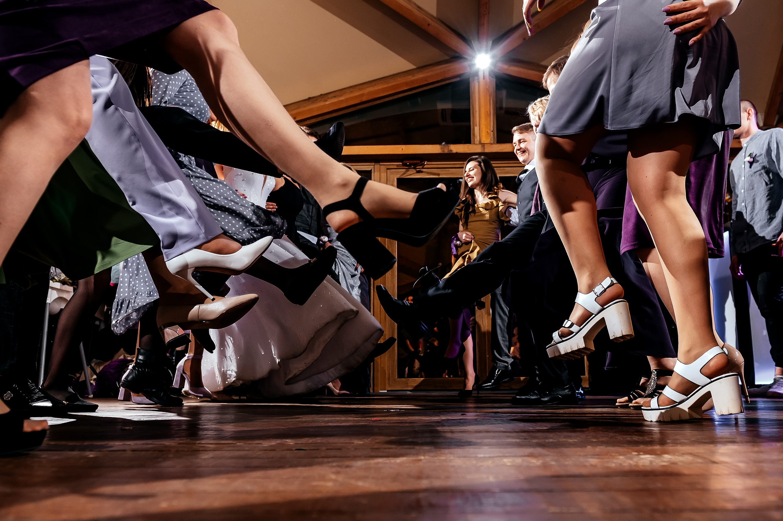 Весь день в Artiland. Атмосферная свадьба в мае. Свадебный и семейный фотограф Виктория Носачёва. Щелково, Москва и МО