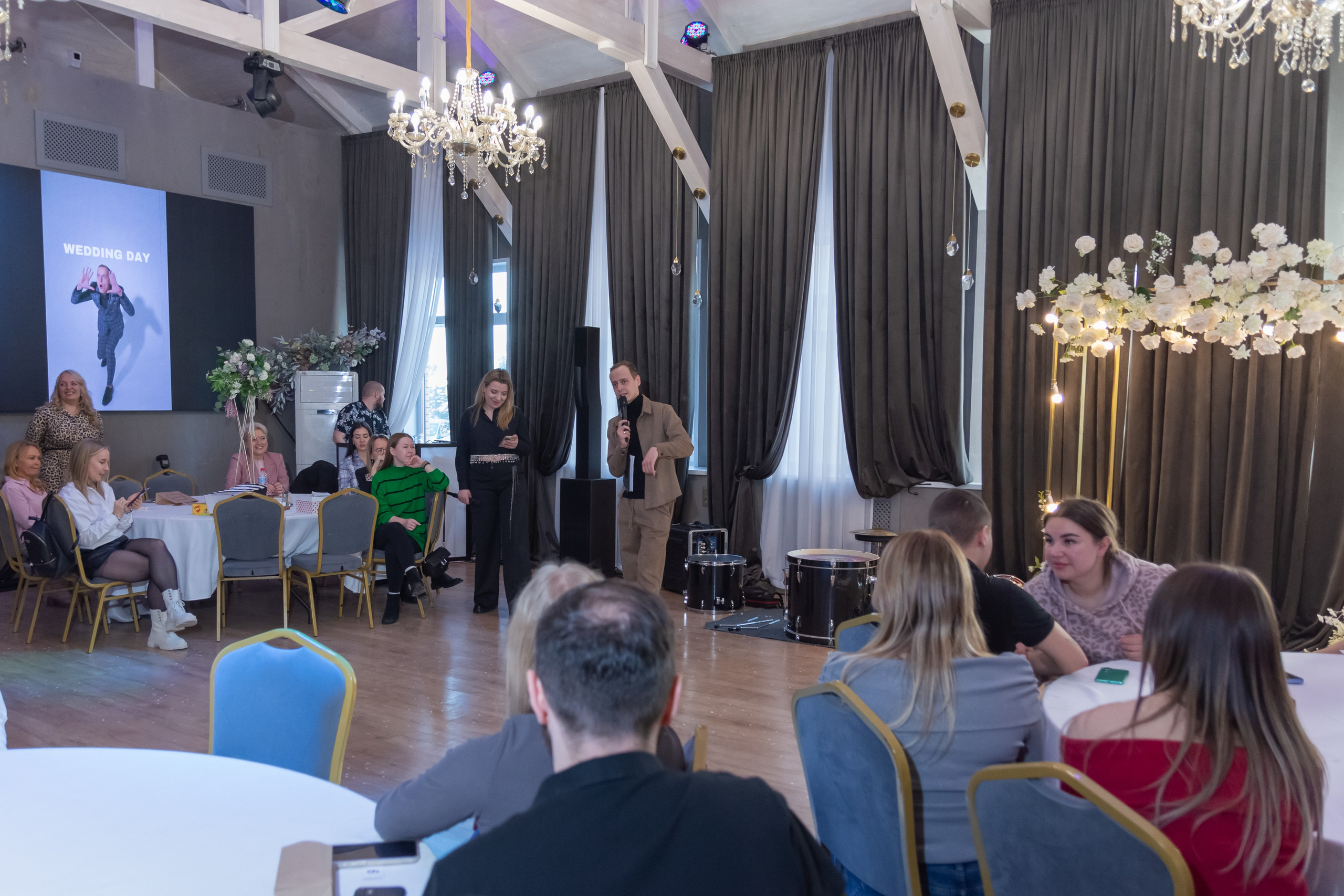 Свадебное чаепитие для молодоженов