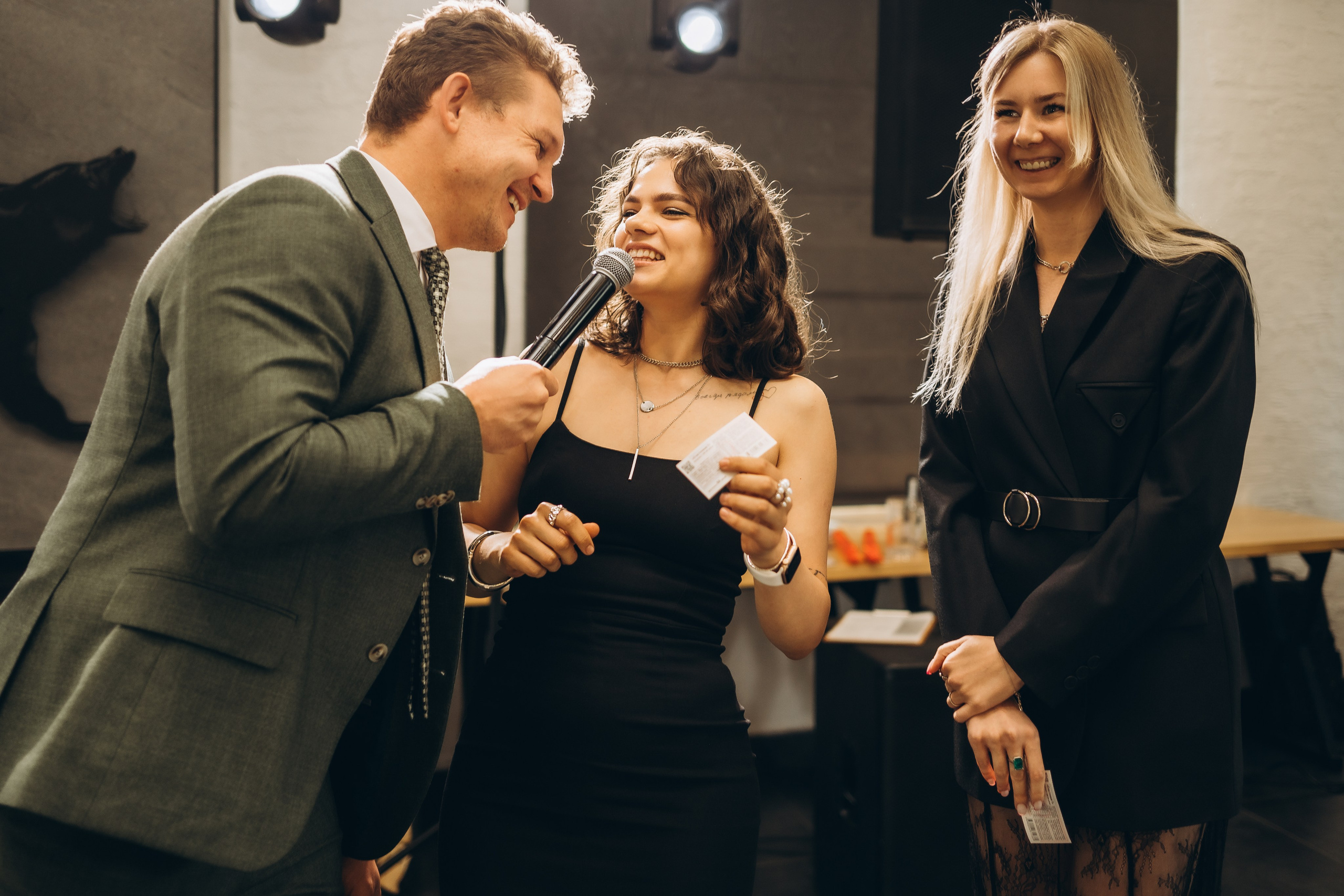 Выездная регистрация+банкет. Фотограф ПИТЕР СПБ Надежда Баранова