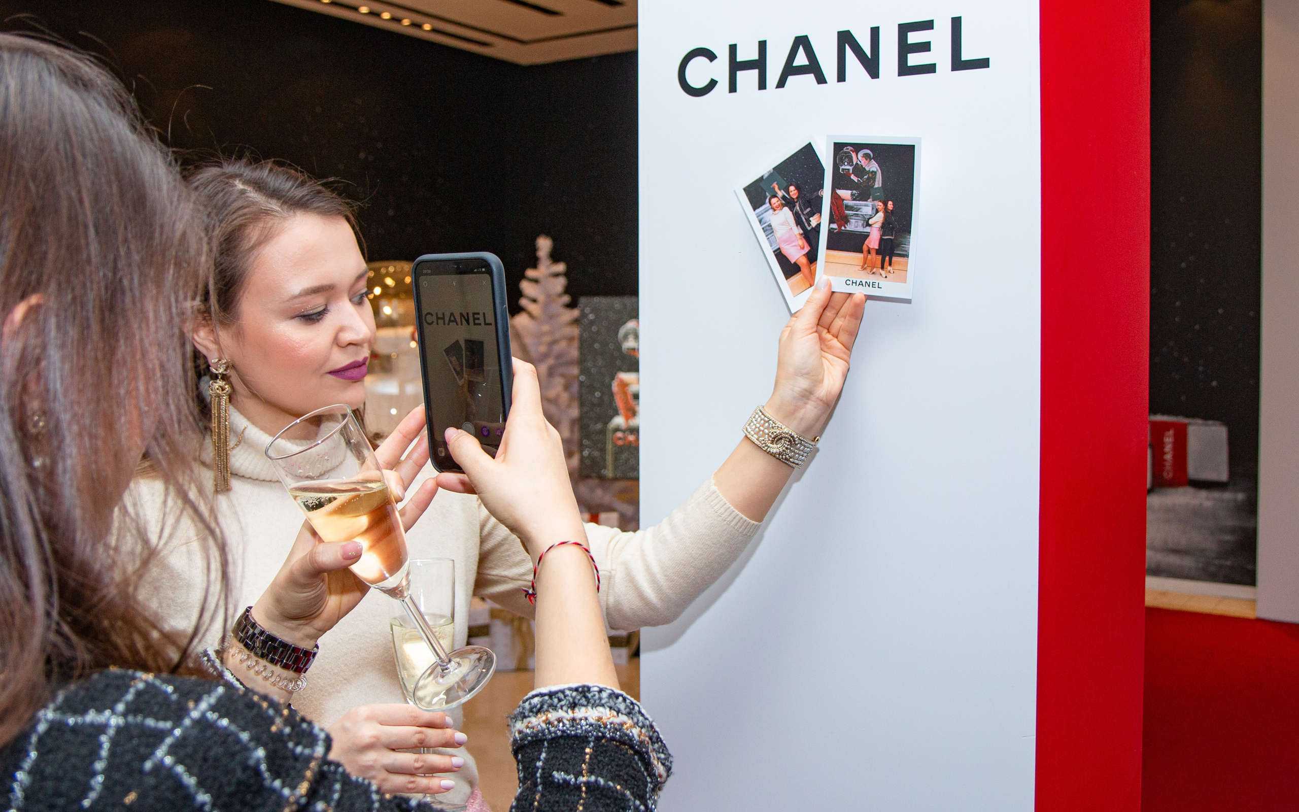 Chanel Екатеринбург. Предметный и репортажный фотограф Алексей Кротов