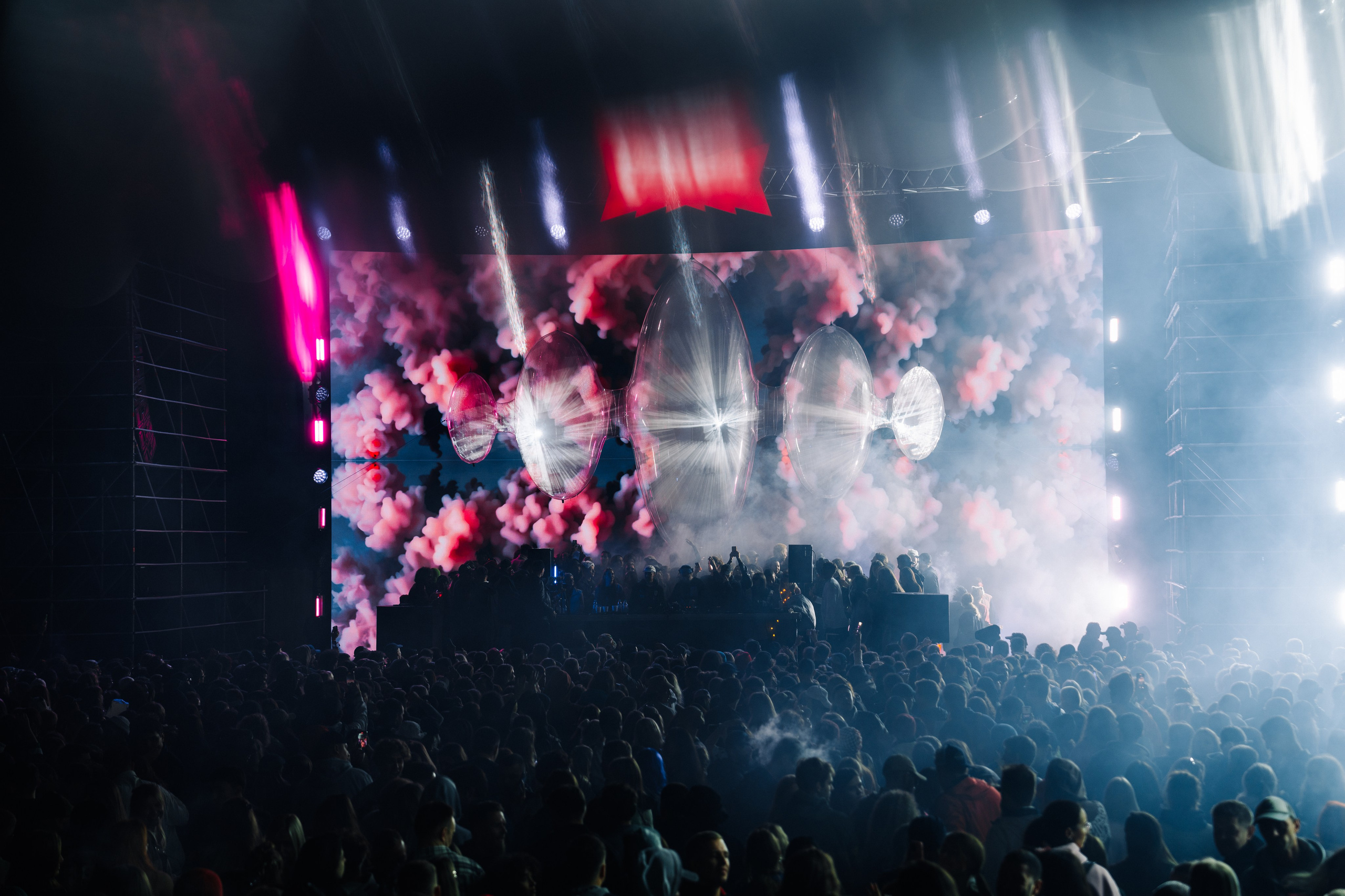 New Star Weekend, SILA SVETA. @tomrus: Рустам Шагиморданов — фотограф