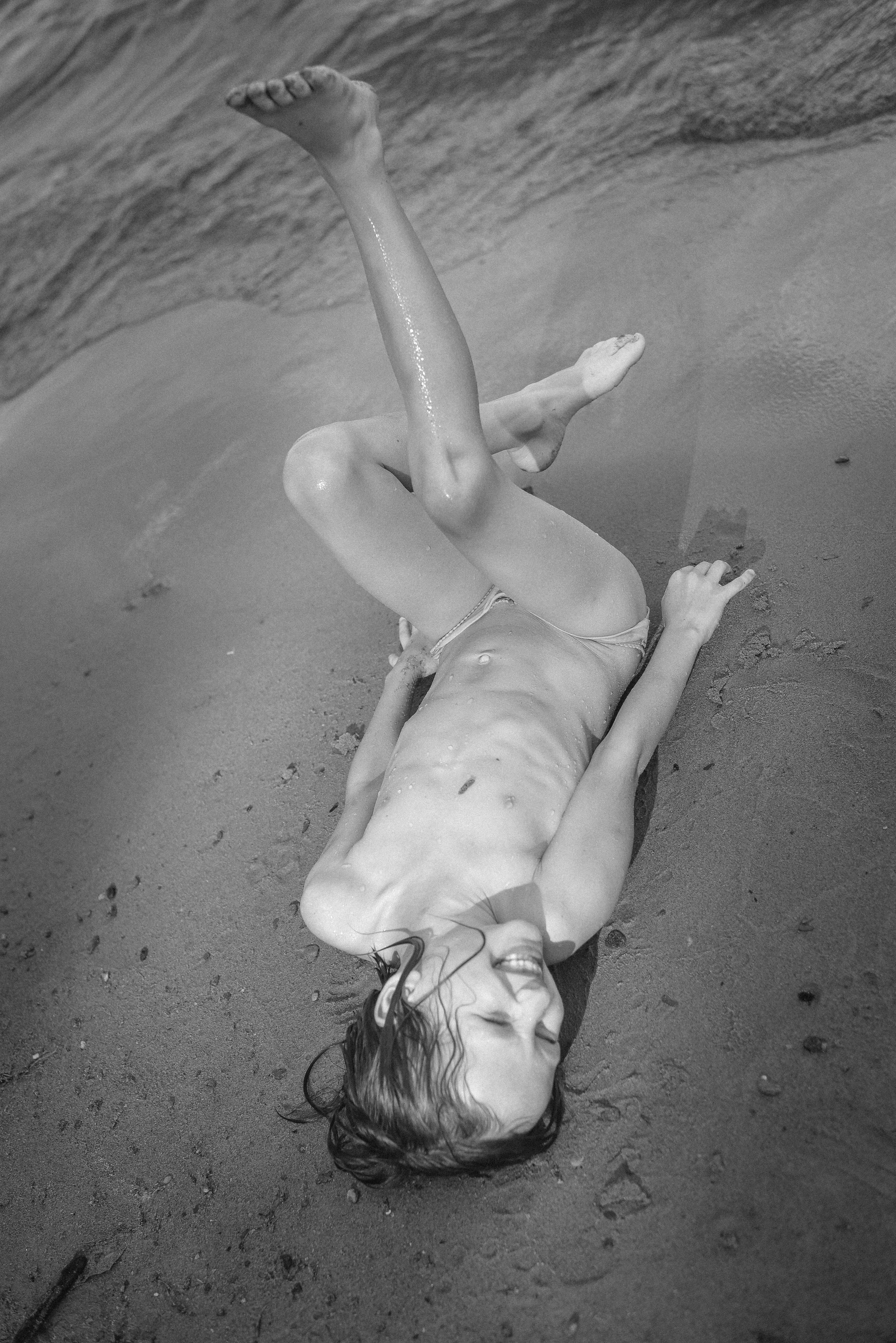 Берег, рак и капибара. Детский и семейный фотограф в Новосибирске Саша Дорошенко