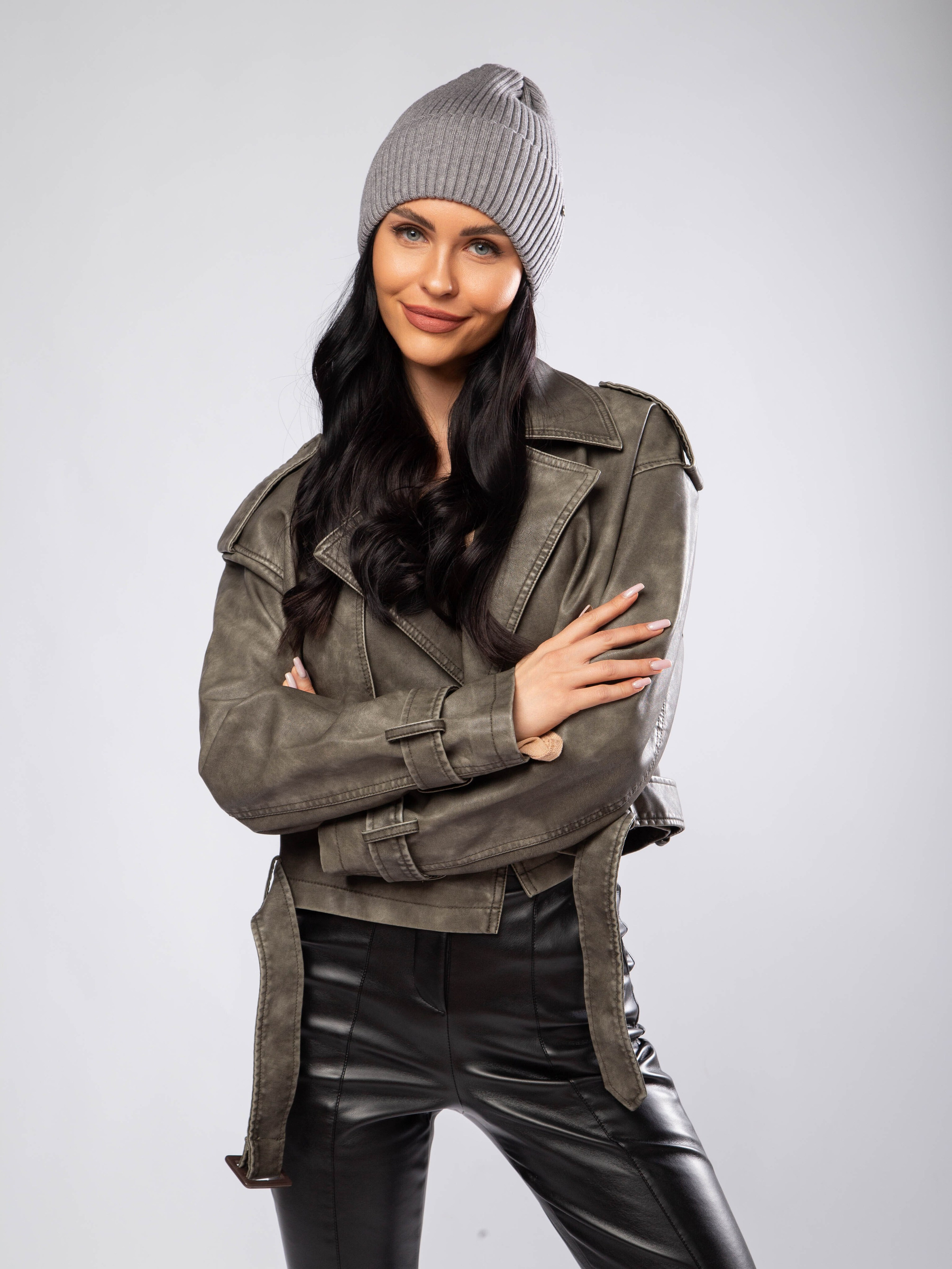 Модельная съемка шапок для брендов в Москве | Фотограф Анна Татаурова. Фотограф Анна Татаурова | Авторская фотосъемка в Москве