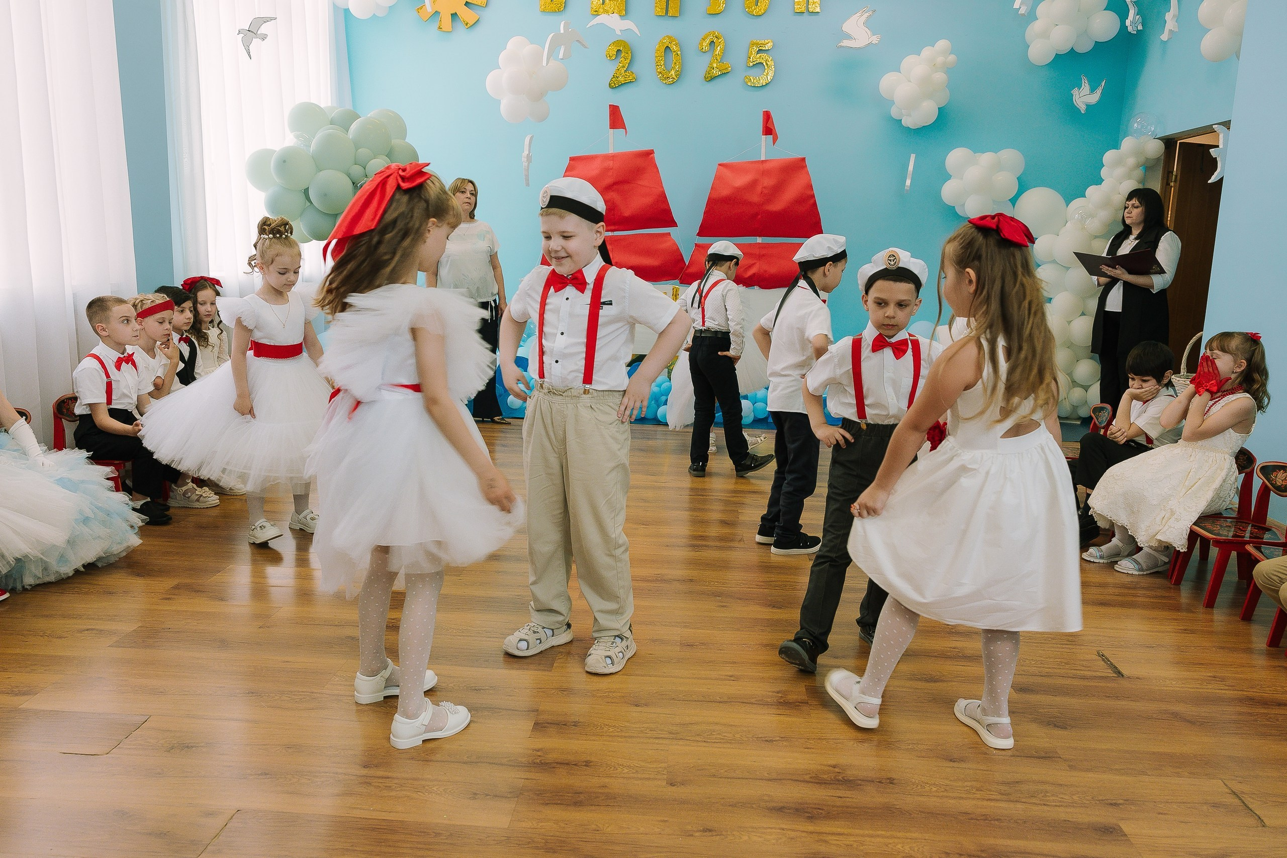 Выпускной 10 ДС. Выпускные альбомы Натальи Бутко: Новороссийск, Анапа, Геленджик