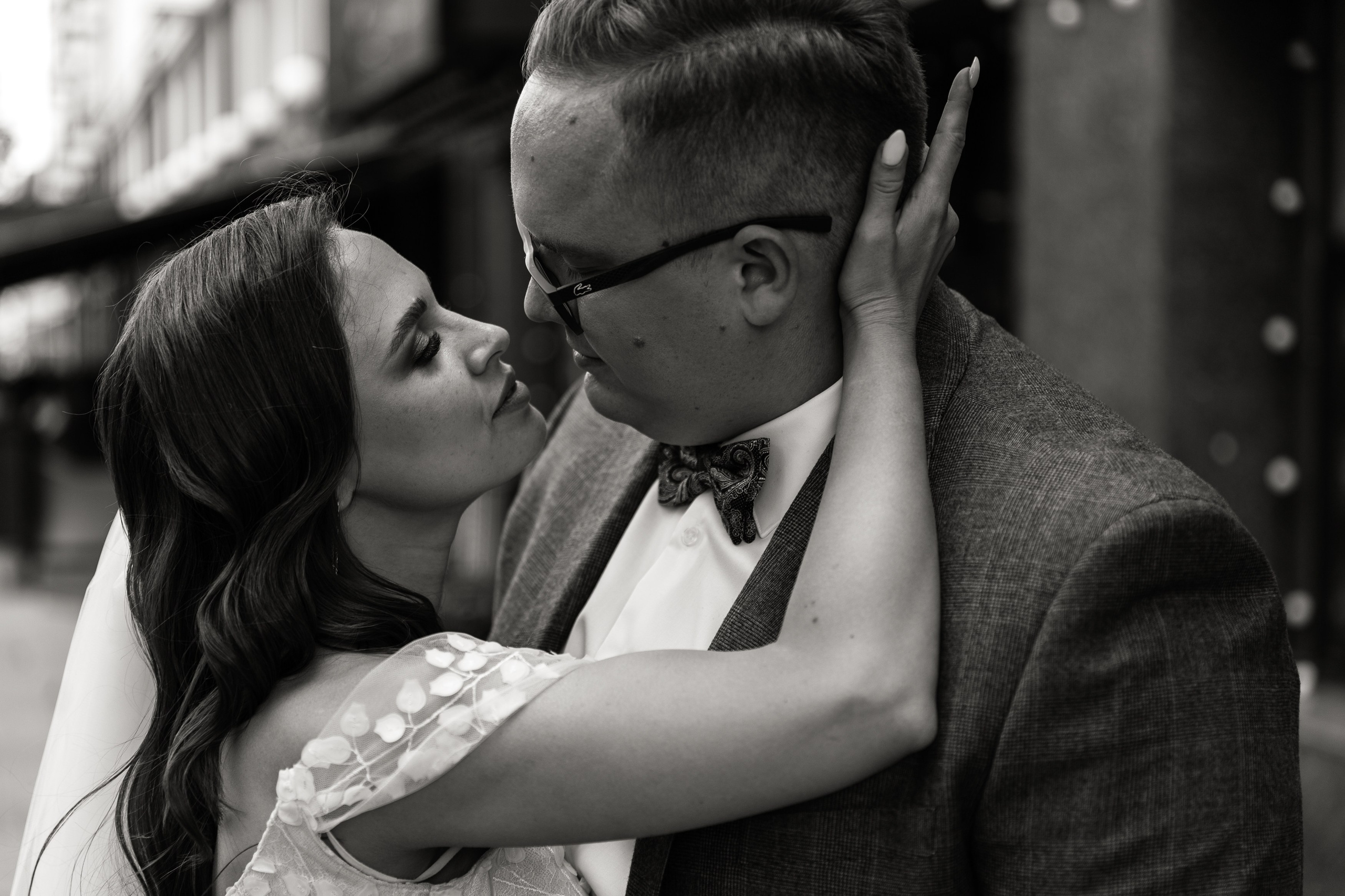 Свадебный фотограф Уфа — Руслан ГабдлисламовЖивые эмоции, красивые кадры, воспоминания на всю жизнь.Работаю по всей Республике Башкортоста. Свадебный фотограф Уфа Руслан Габдлисламов