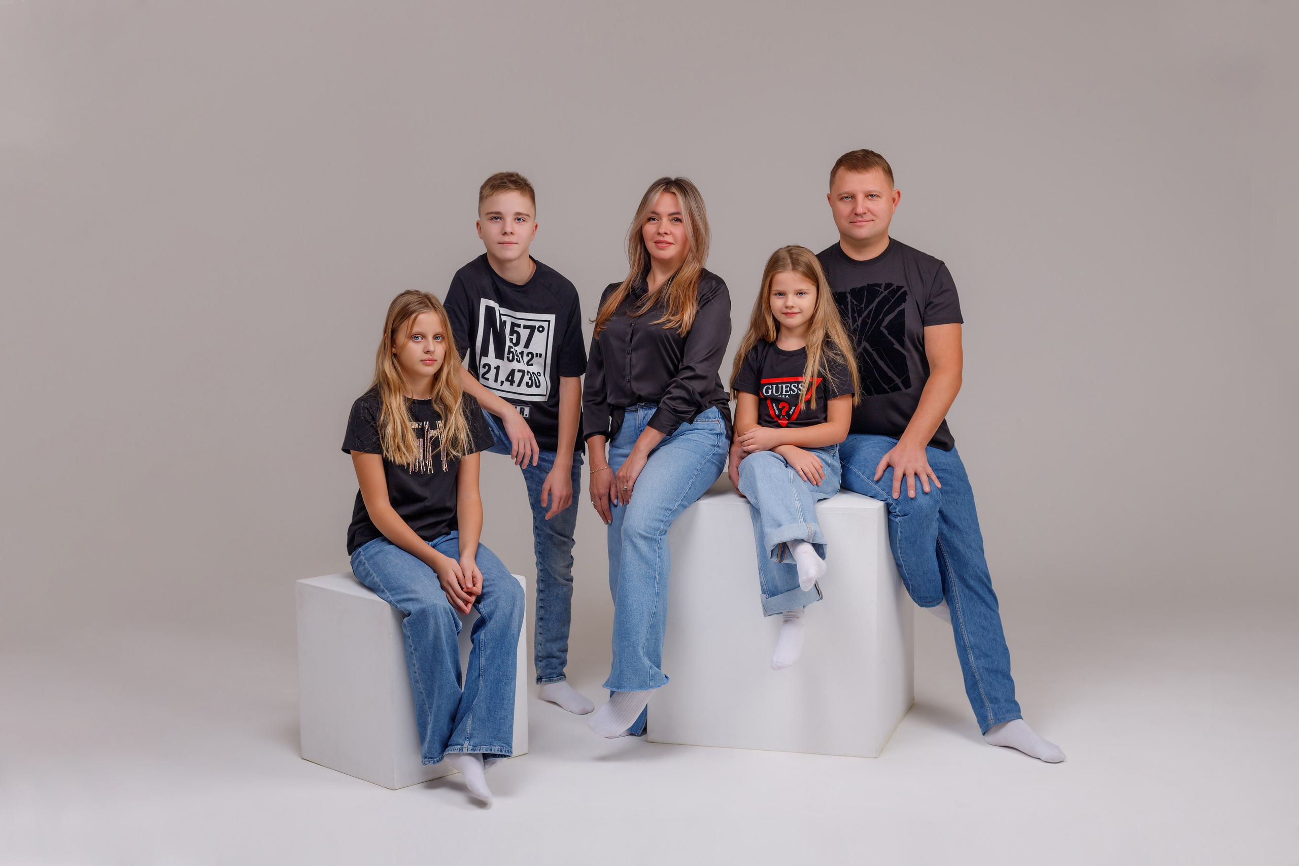 Портрет поколений. Выпускные альбомы Казань. Семейный и детский фотограф Михаил Мигачев