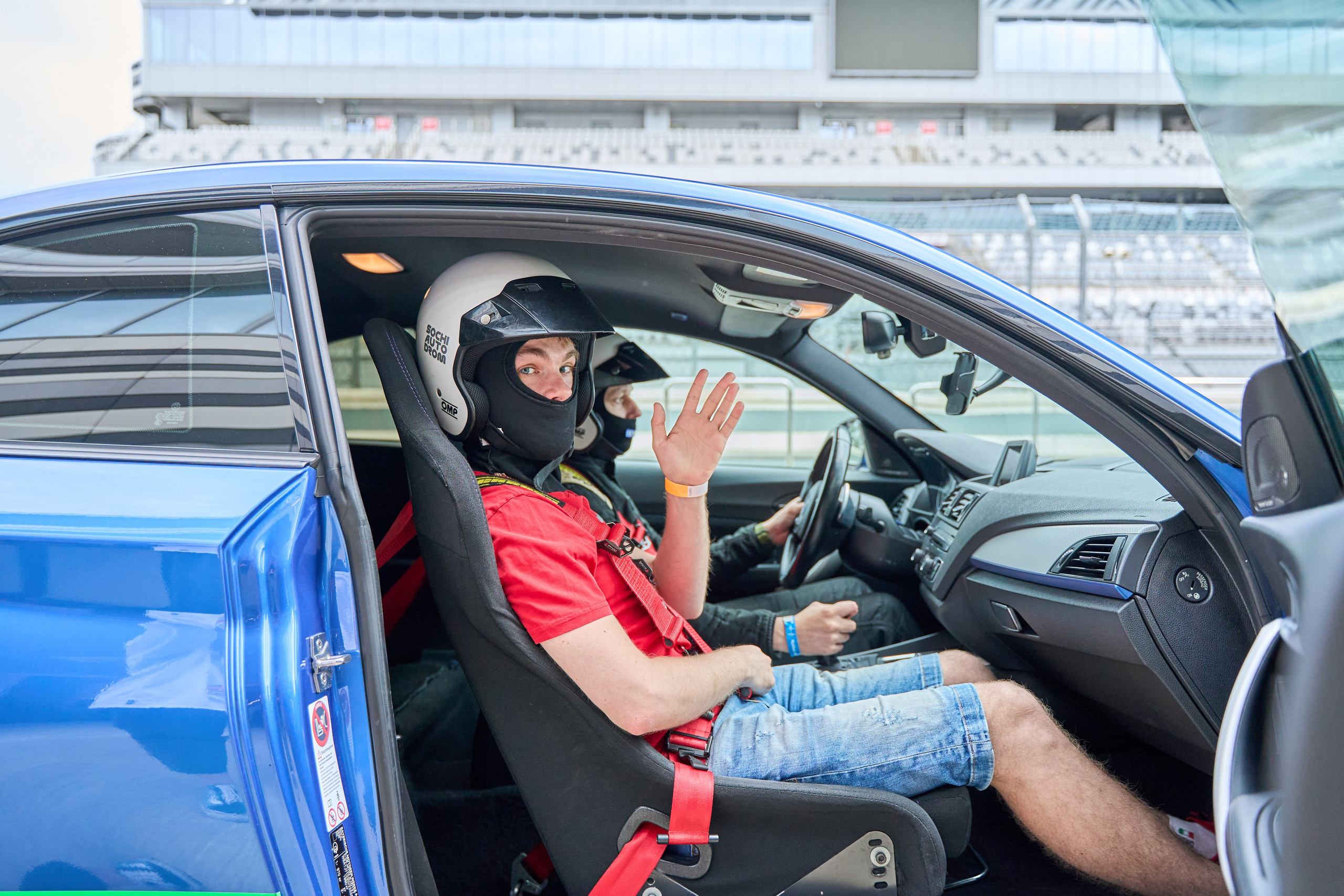 Формула 1 корпоративные заезды. Фото и видео съемка в Сочи Адлере Красной поляне