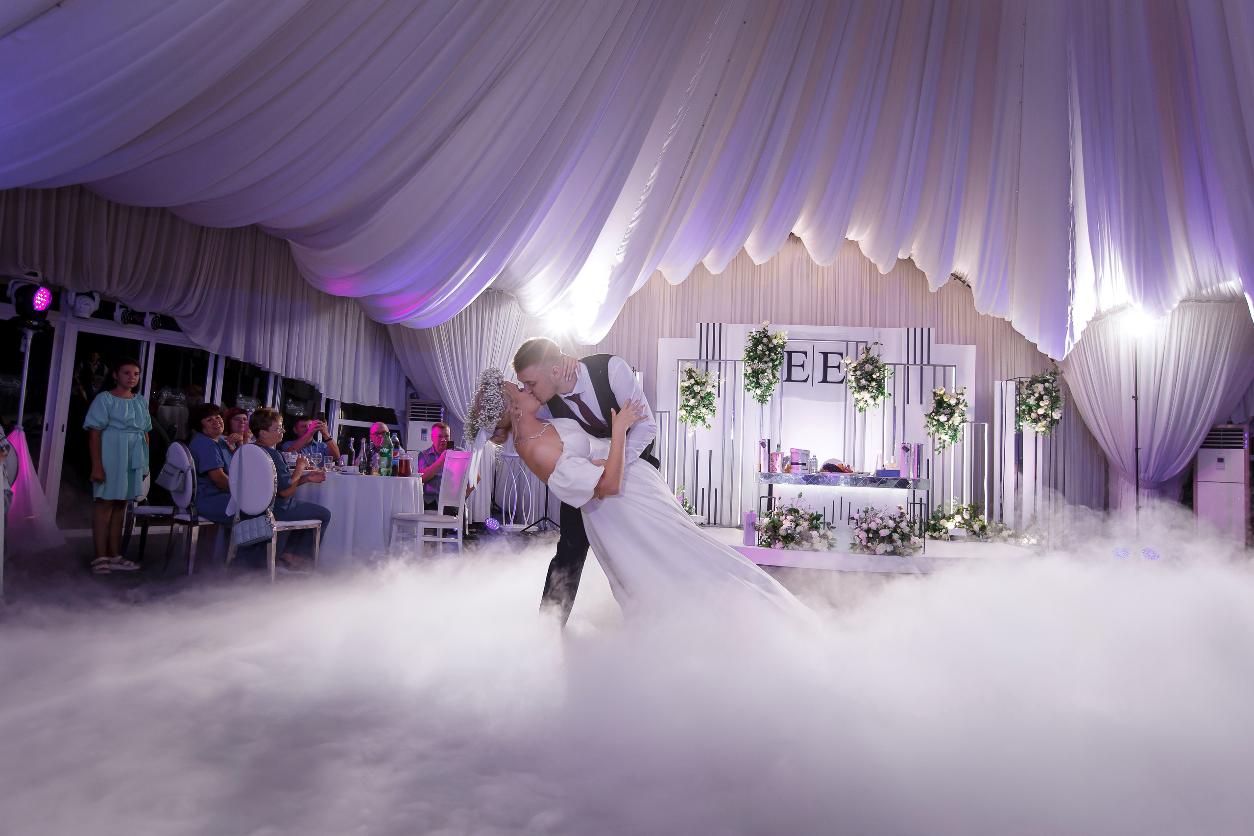 Екатерина и Евгений. Свадебный фотограф в Омске Яна Савина