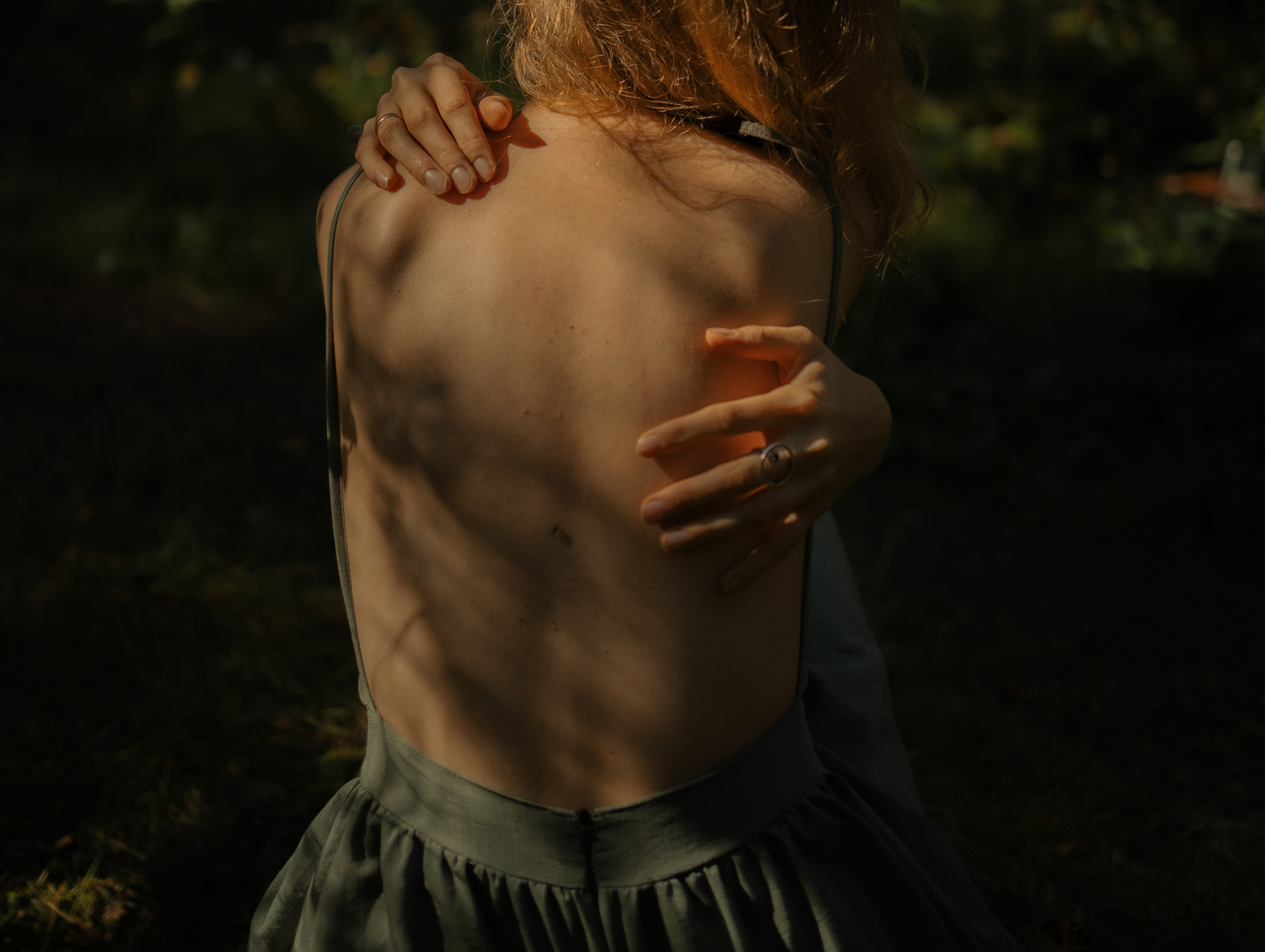 Индивидуальная съемка для девушки в природной локации. Фотограф Углич и Ярославль Ольга Тятюшкина