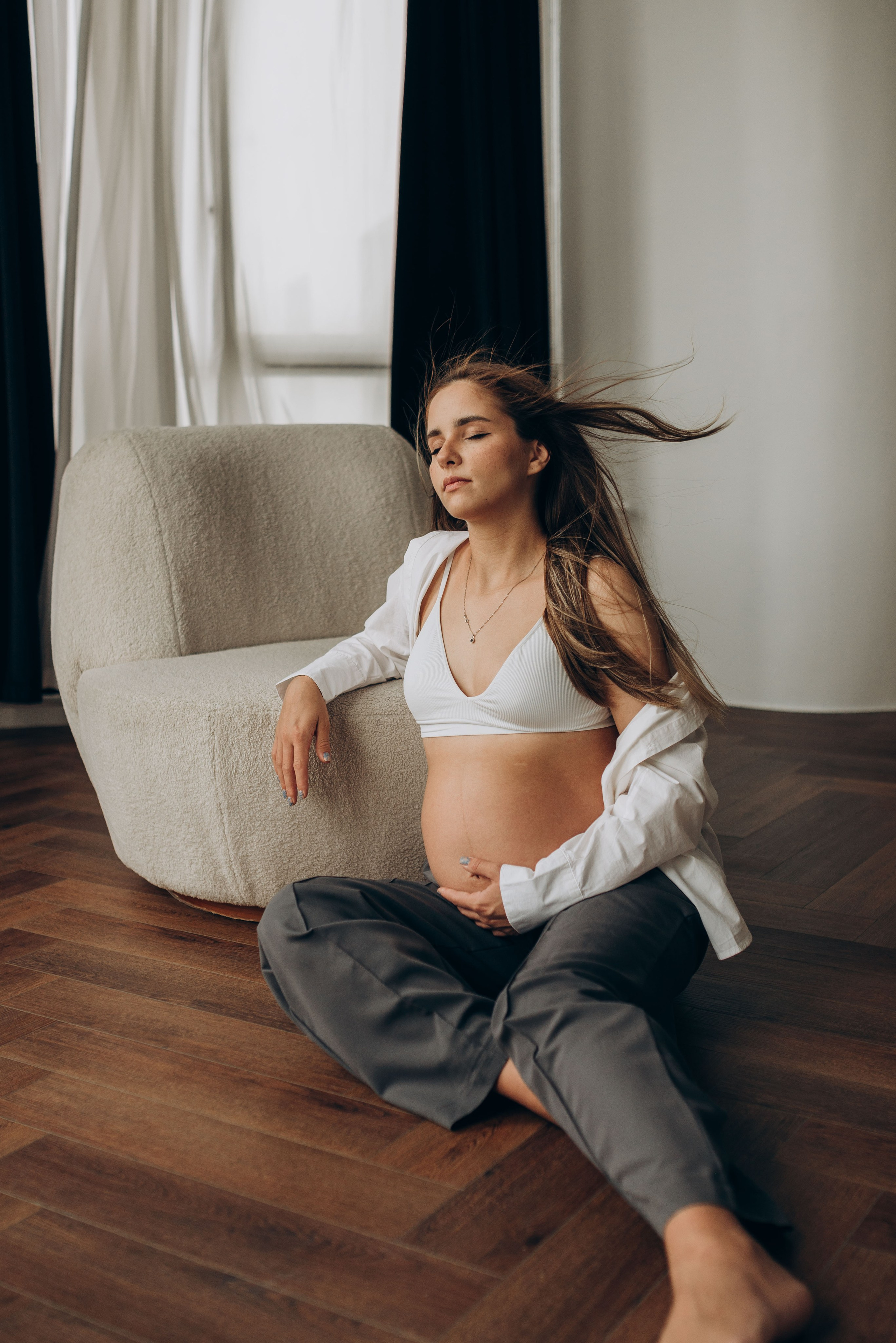 Фотосессия беременности в студии. Семейный фотограф в Домодедово и Москве Елена Пичугина