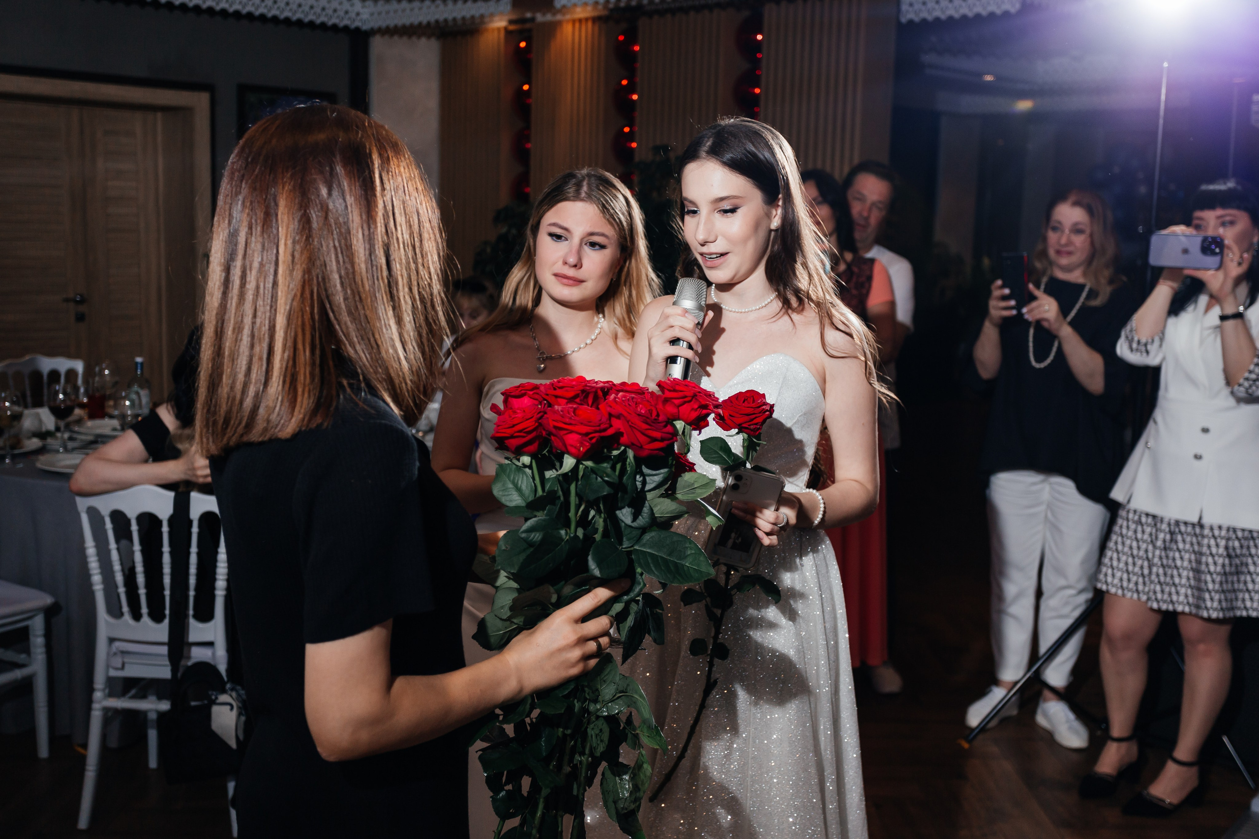 Выпускной 11 «А». Школа № 42. Свадебный фотограф в Краснодаре Николай Крауз