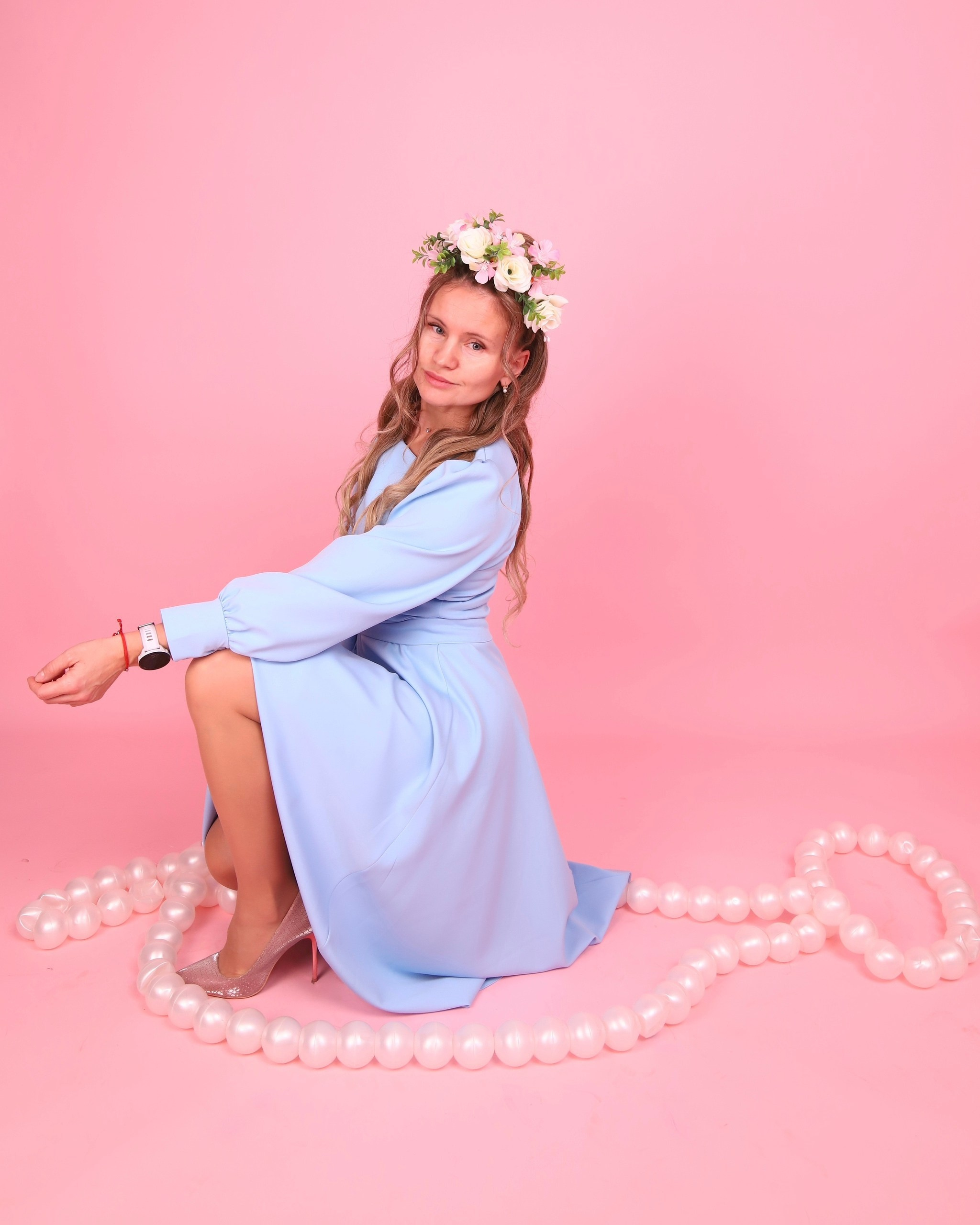 Розовый фон. Фотостудия самообслуживания. Студия без фотографа в Твери