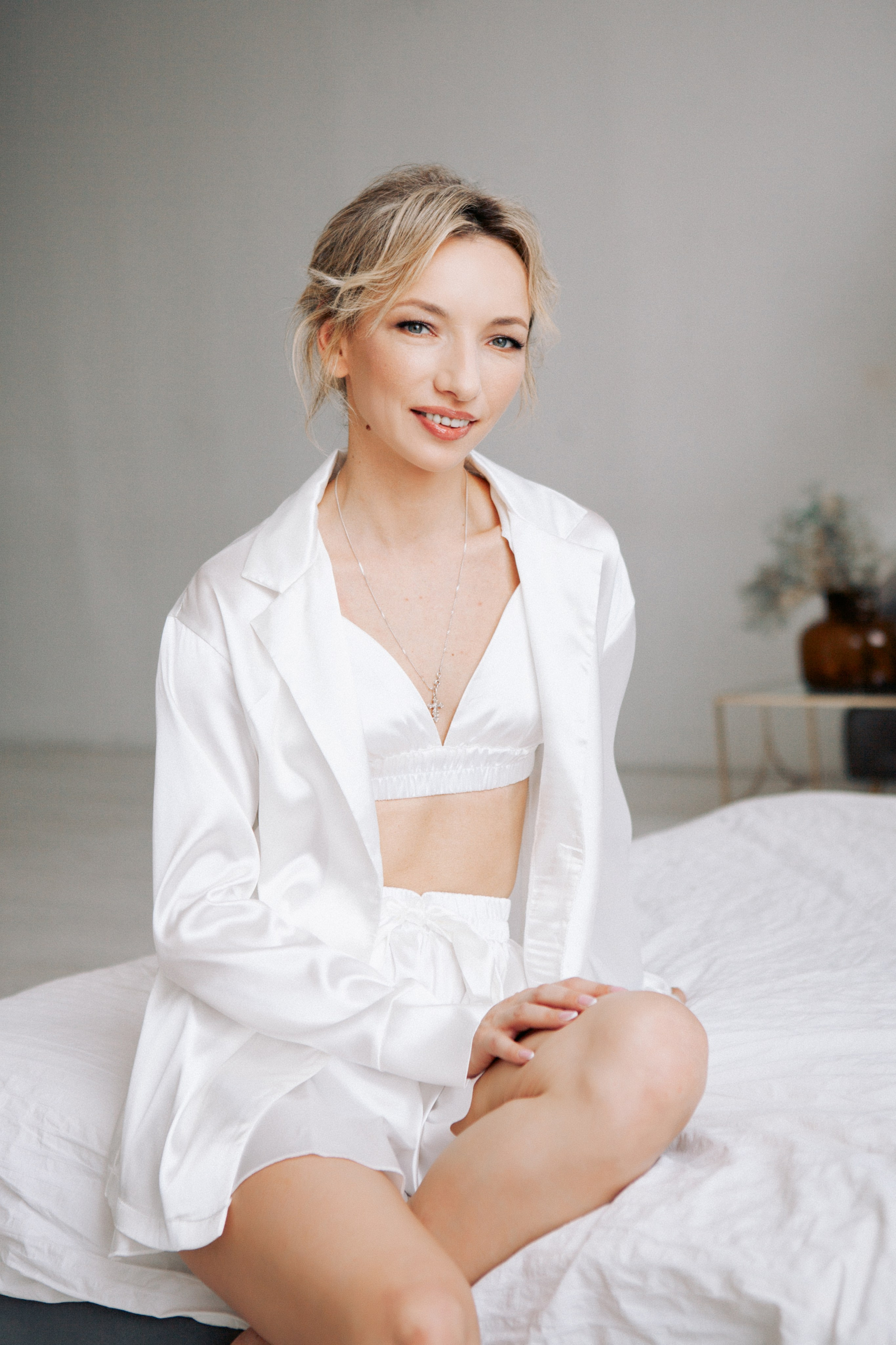 Утро невесты и фотосессия в гостинице radisson collection hotel moscow бывшая гостиница украина. Фотограф Ольга Ефремова