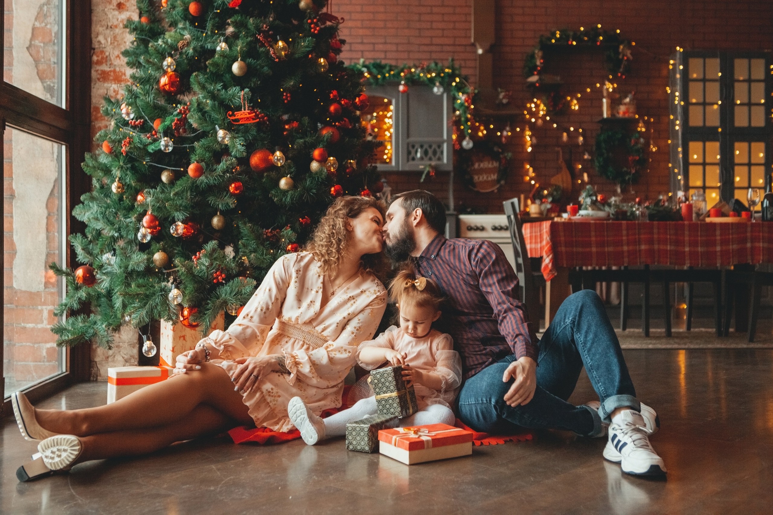 Новогодняя семейная фотосессия в студии. Фотограф Ольга Ефремова