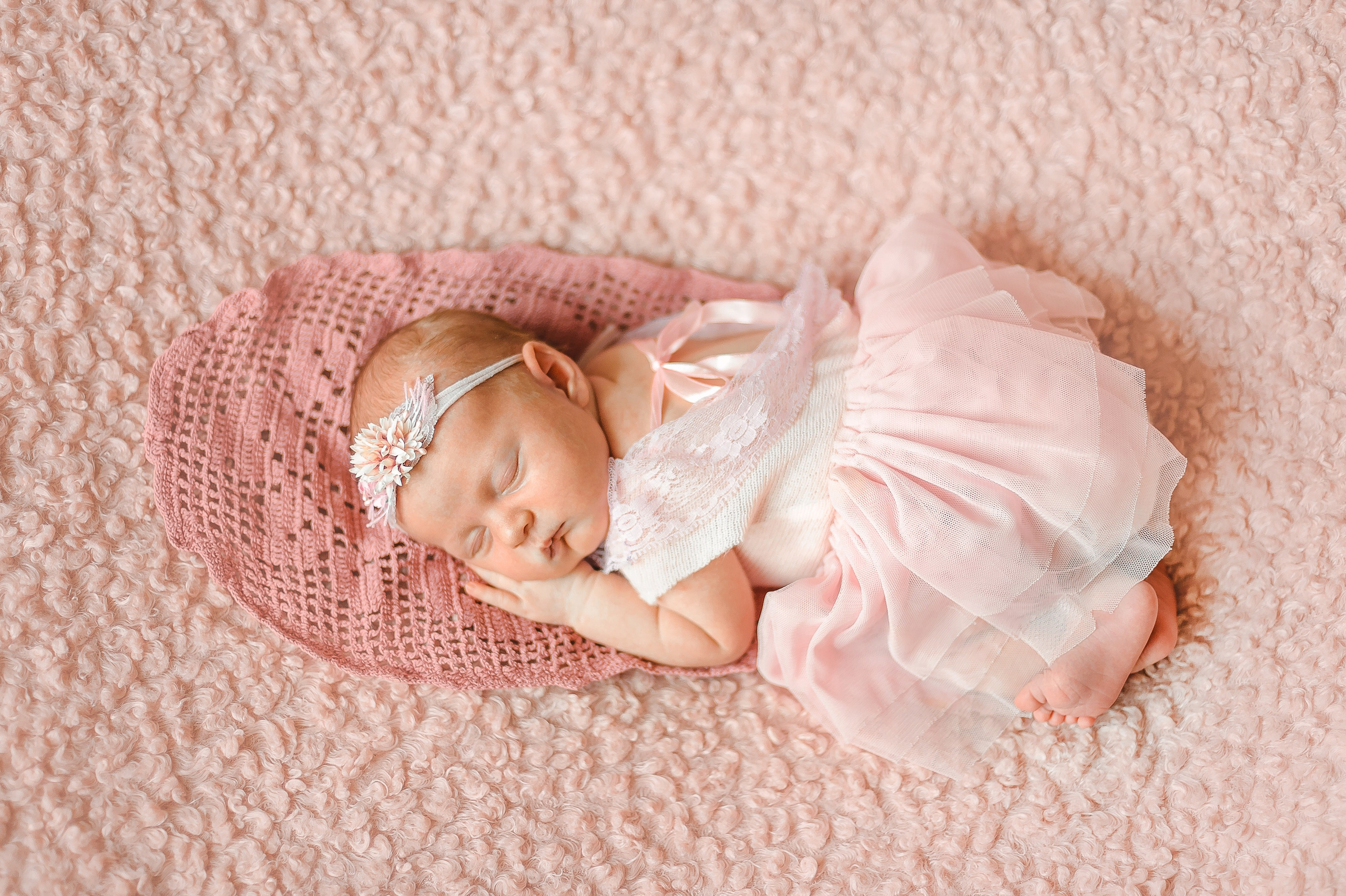 Афина, 12 дней. Фотограф новорождённых в Йошкар-Оле Ильмира Сидоркина