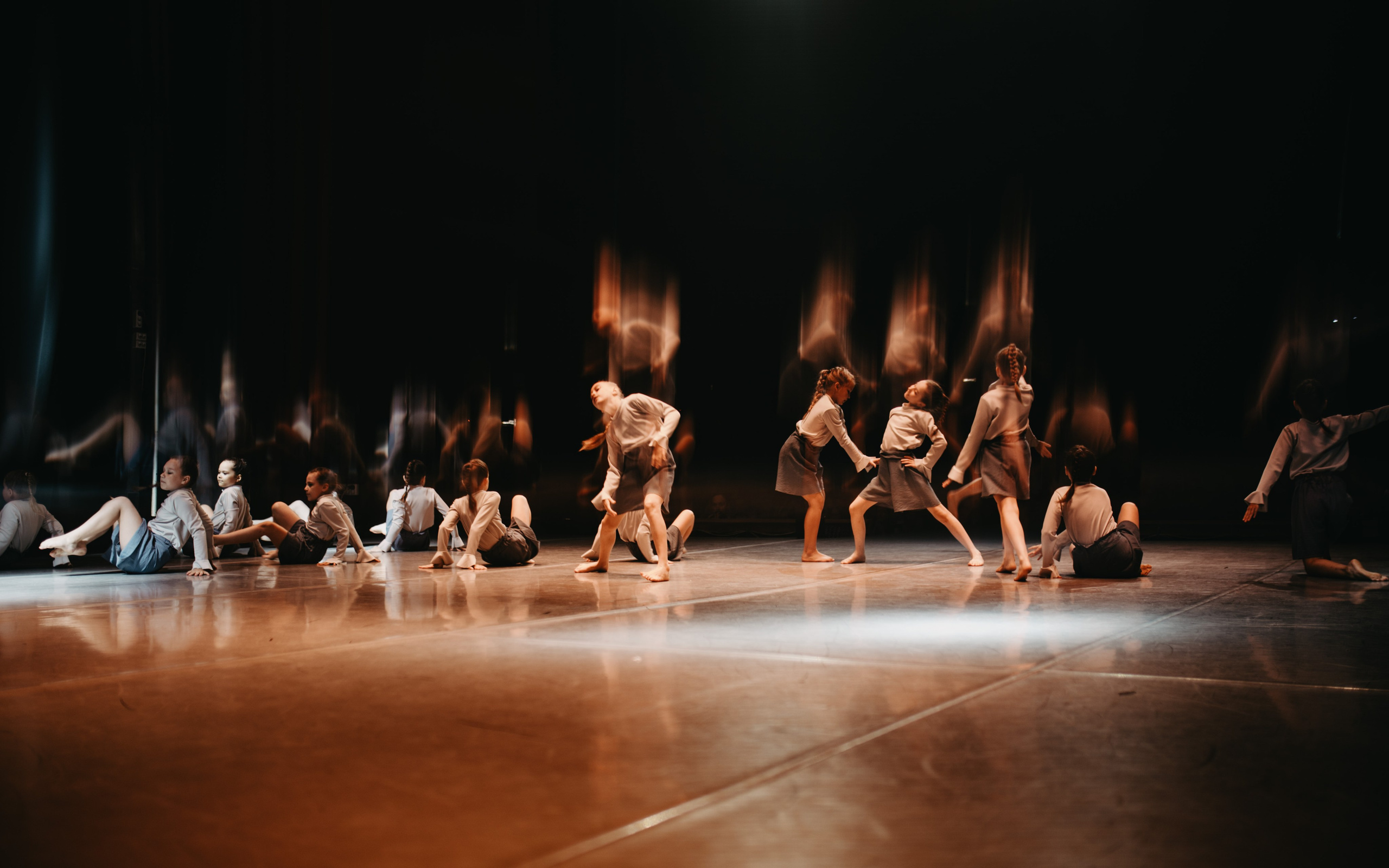 Отчетный концерт «NonStop» 2025'. Фотограф Александр Смирнов