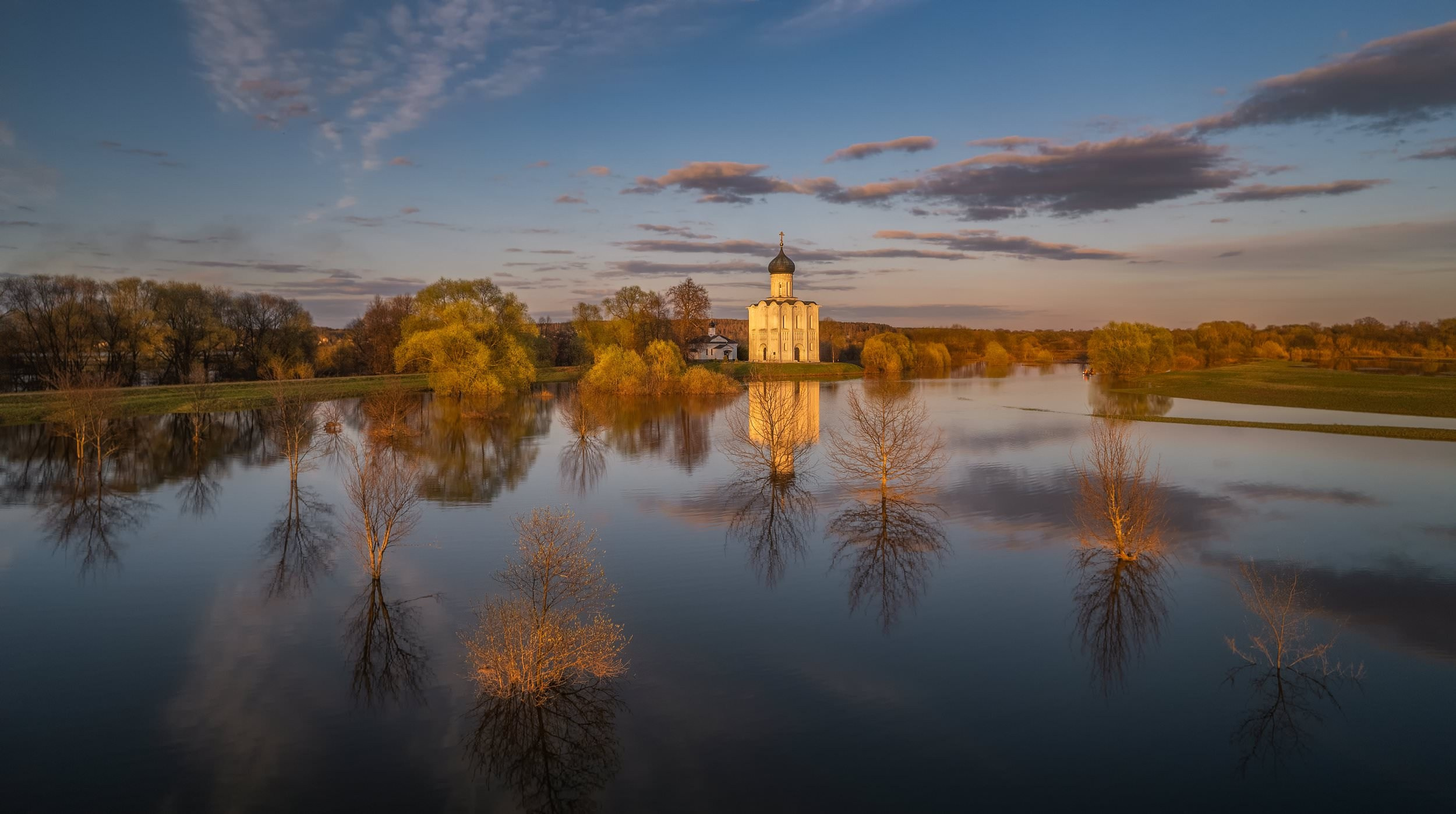 Aerial portfolio of photographer Vadim Sherbakov. Vadim Sherbakov Portfolio