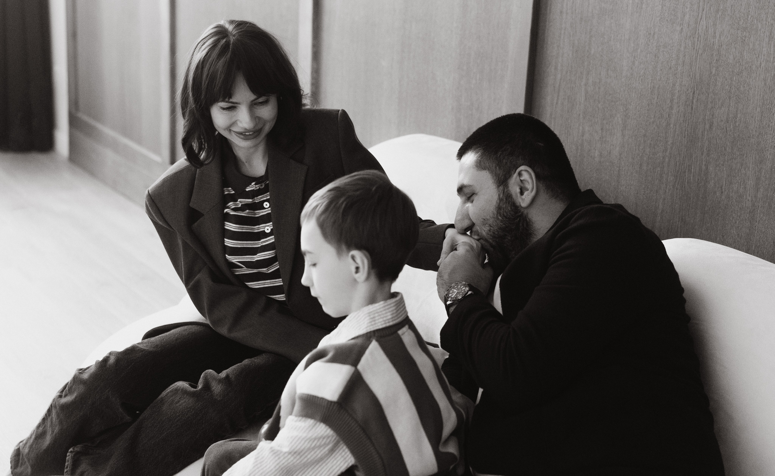 Студийная семейная фотосессия. Семейный, ньюборн фотограф, фотограф на роды в Москве, Виктория Тюльдюкова