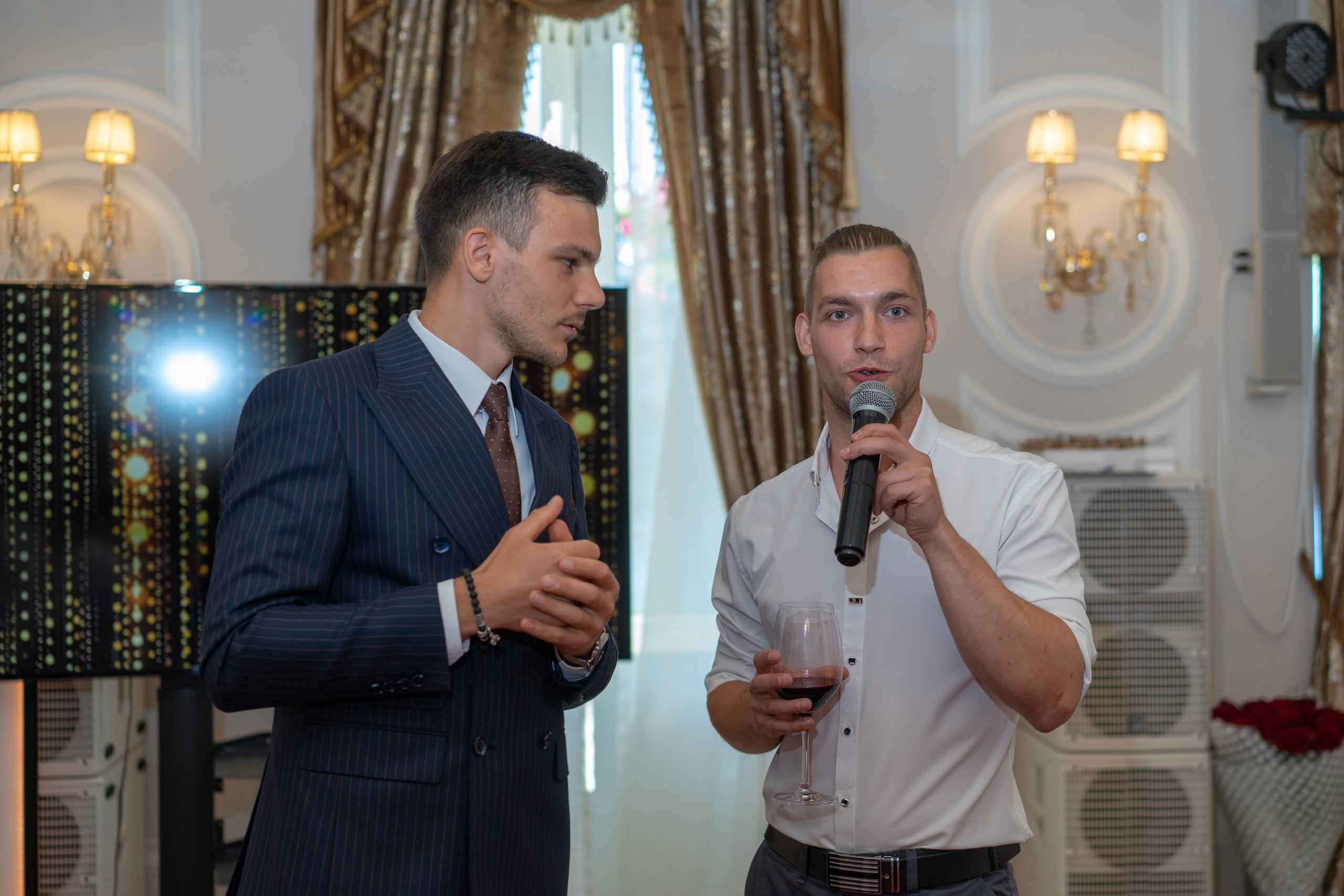 Банкет в Форте Маре. Фотограф Елизавета Потешкина