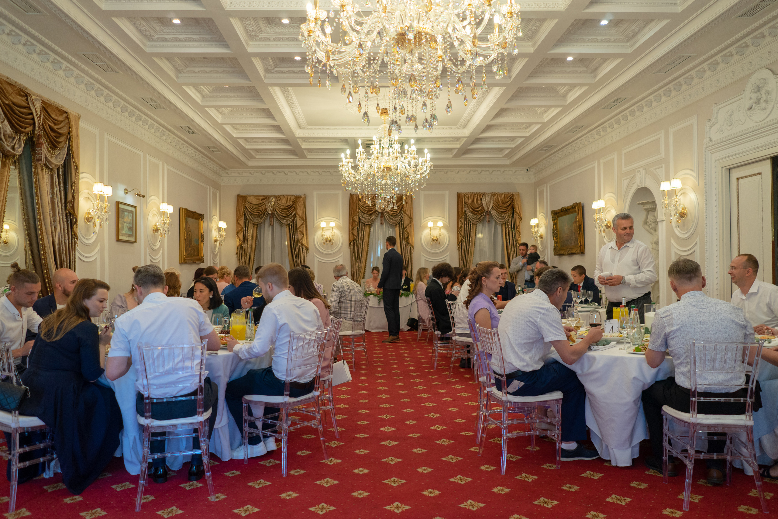 Банкет в Форте Маре. Фотограф Елизавета Потешкина