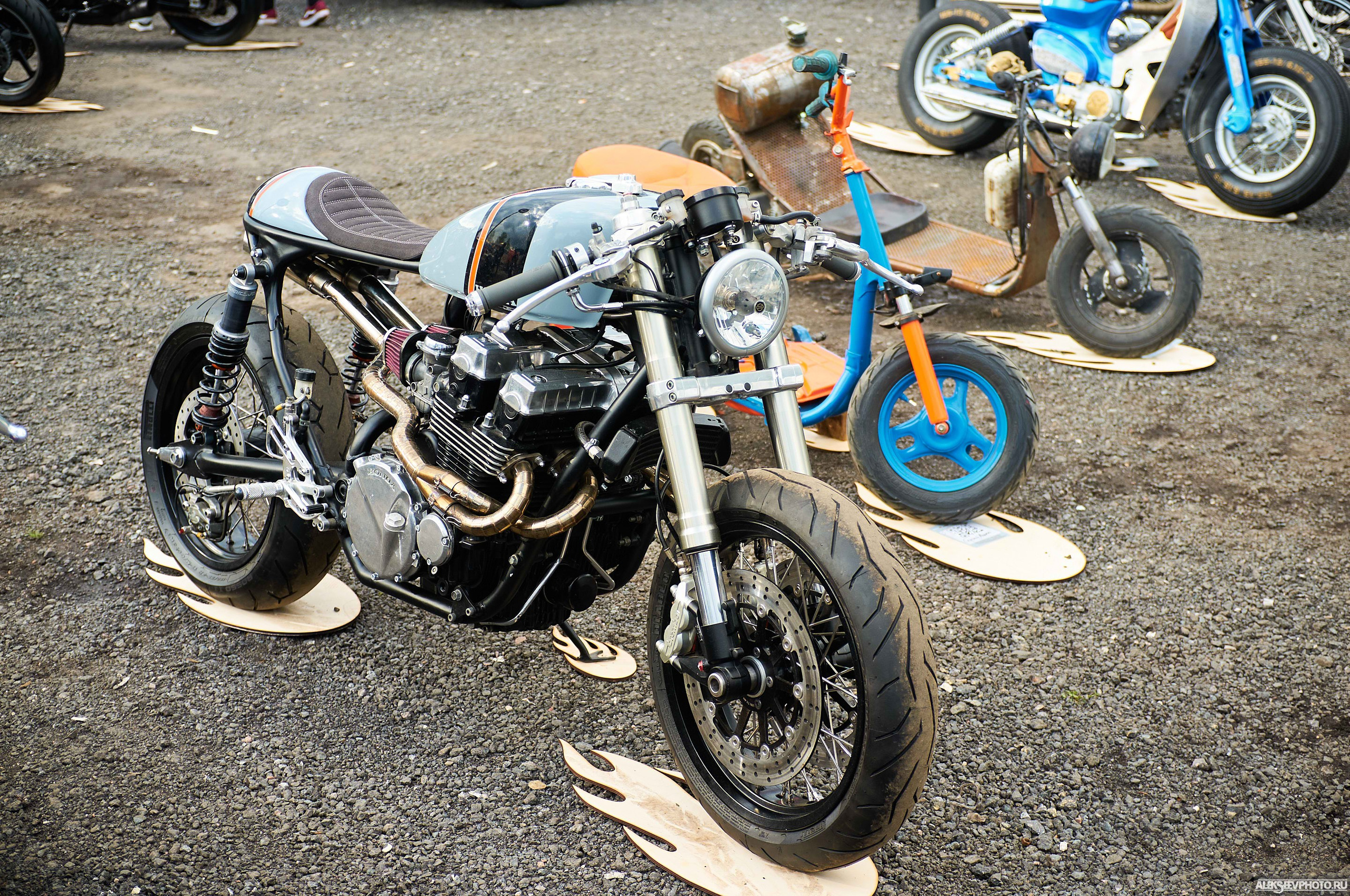 Кастом Weekend 2021. Фотограф Алексей Алексеев