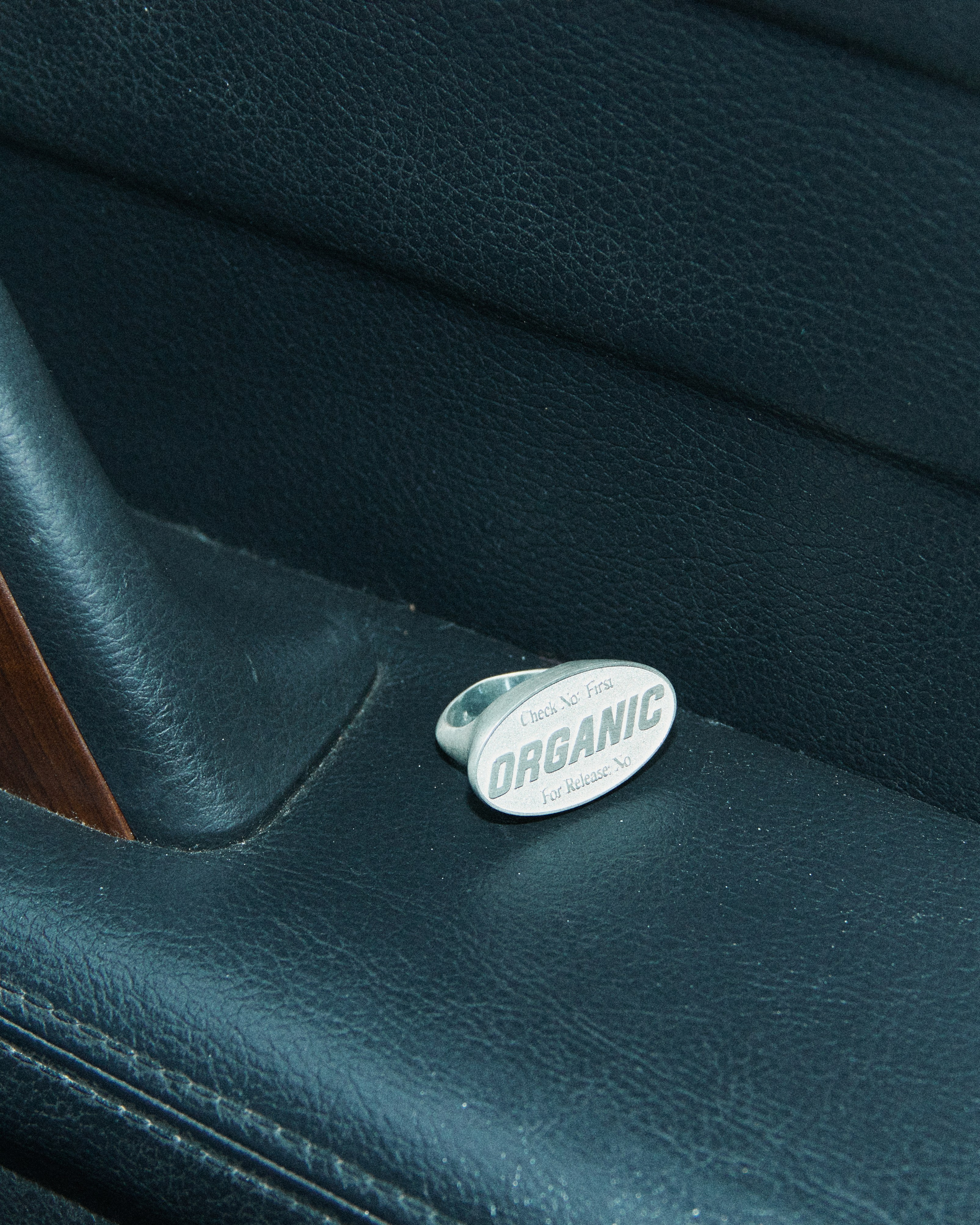 ORGANIC. Andrew Valmus