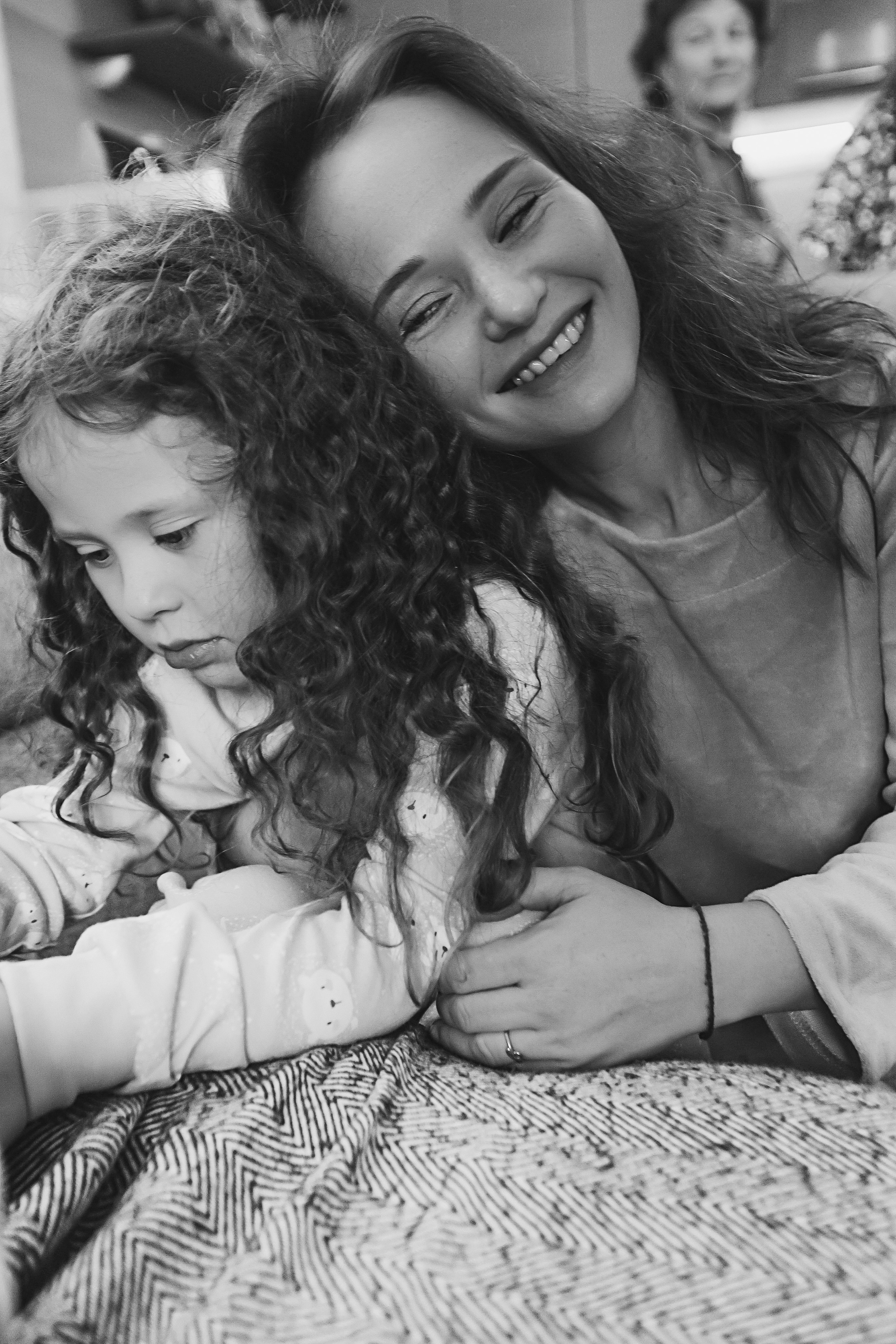 Большая семья репортаж. Семейный фотограф Тюмень, фотограф на роды Салмина Мария