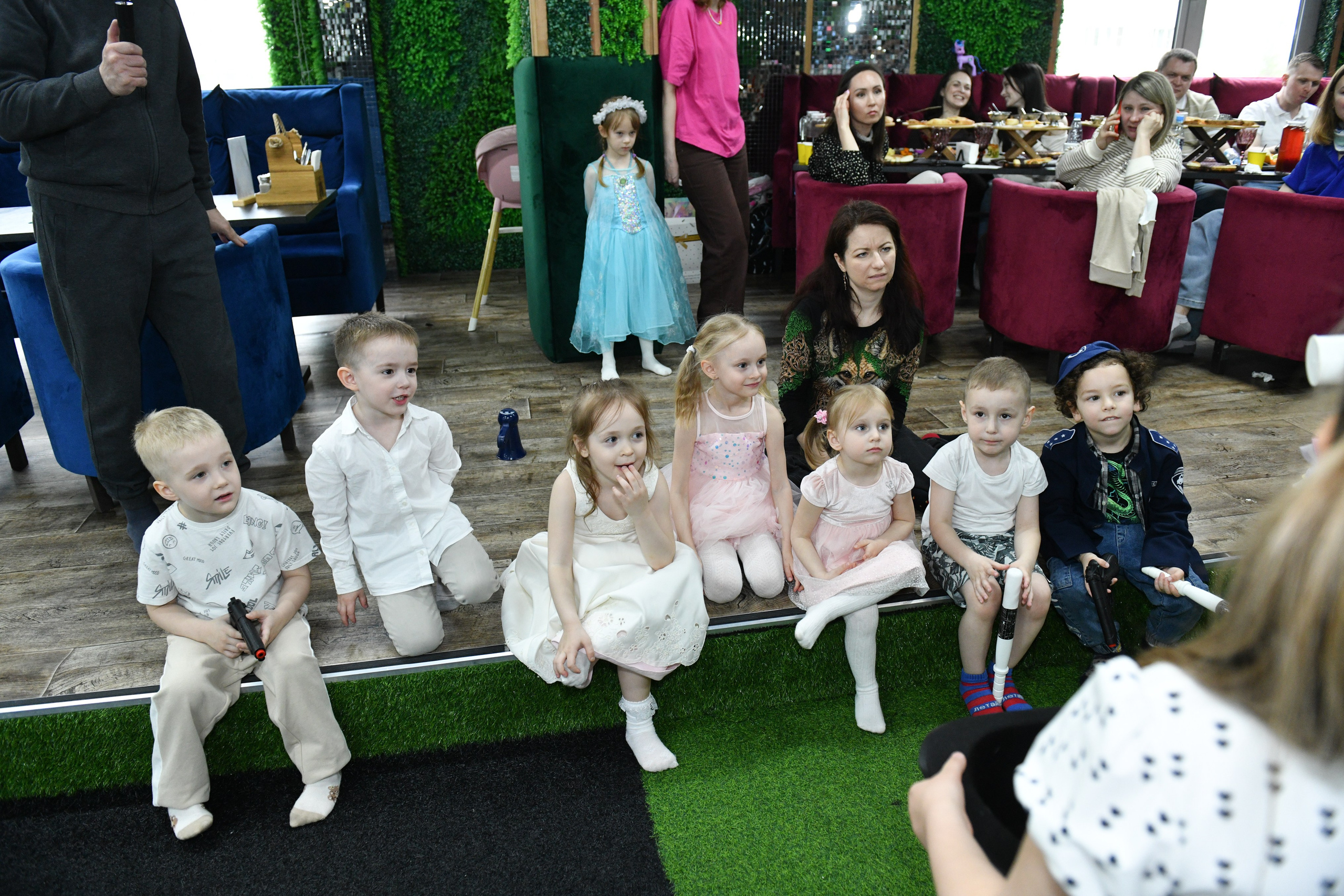 День рождения Саши. Kids Casle. Фотограф Крещения и Венчания в Москве и МО