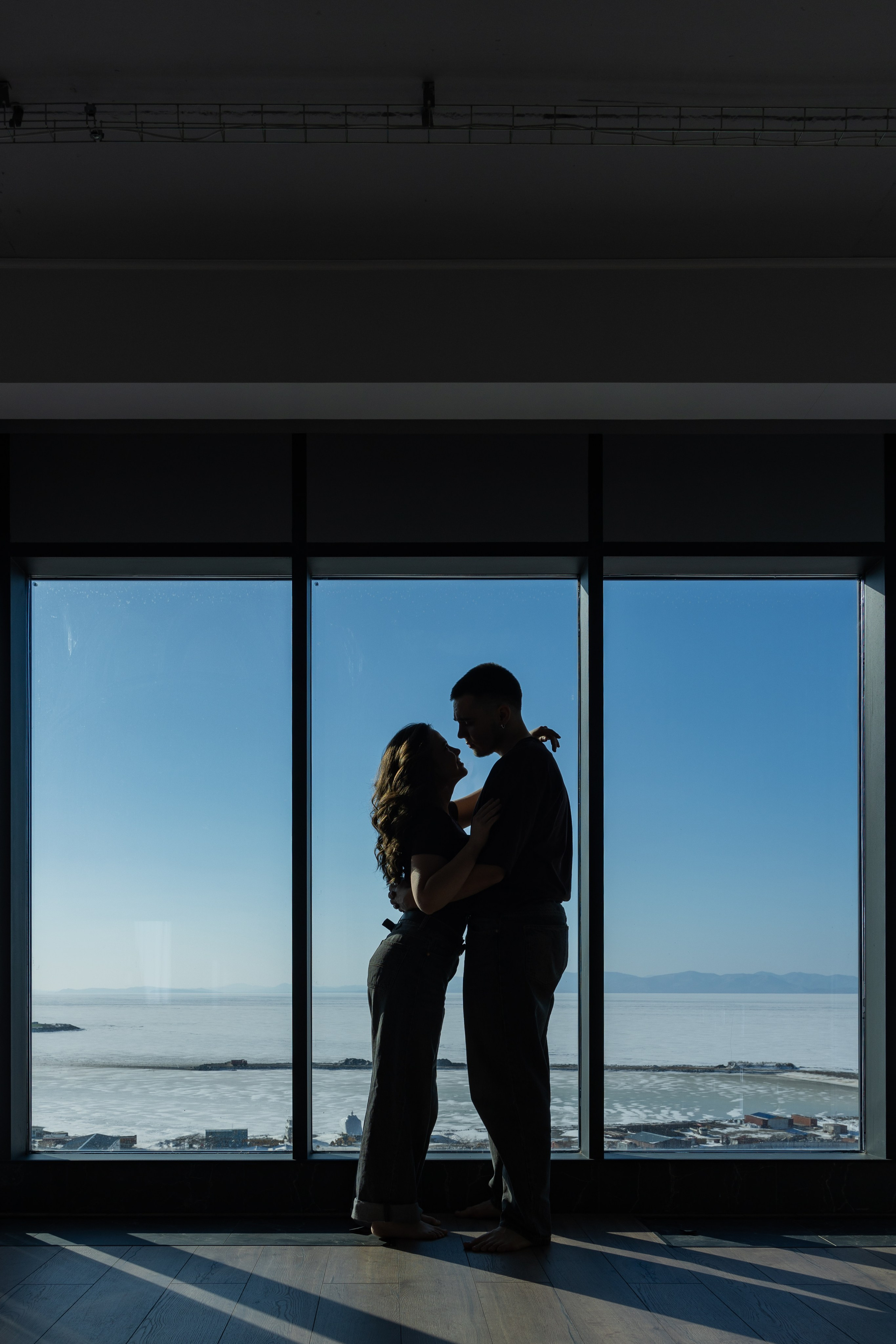 Аня и Ваня. Выпускные альбомы во Владивостоке