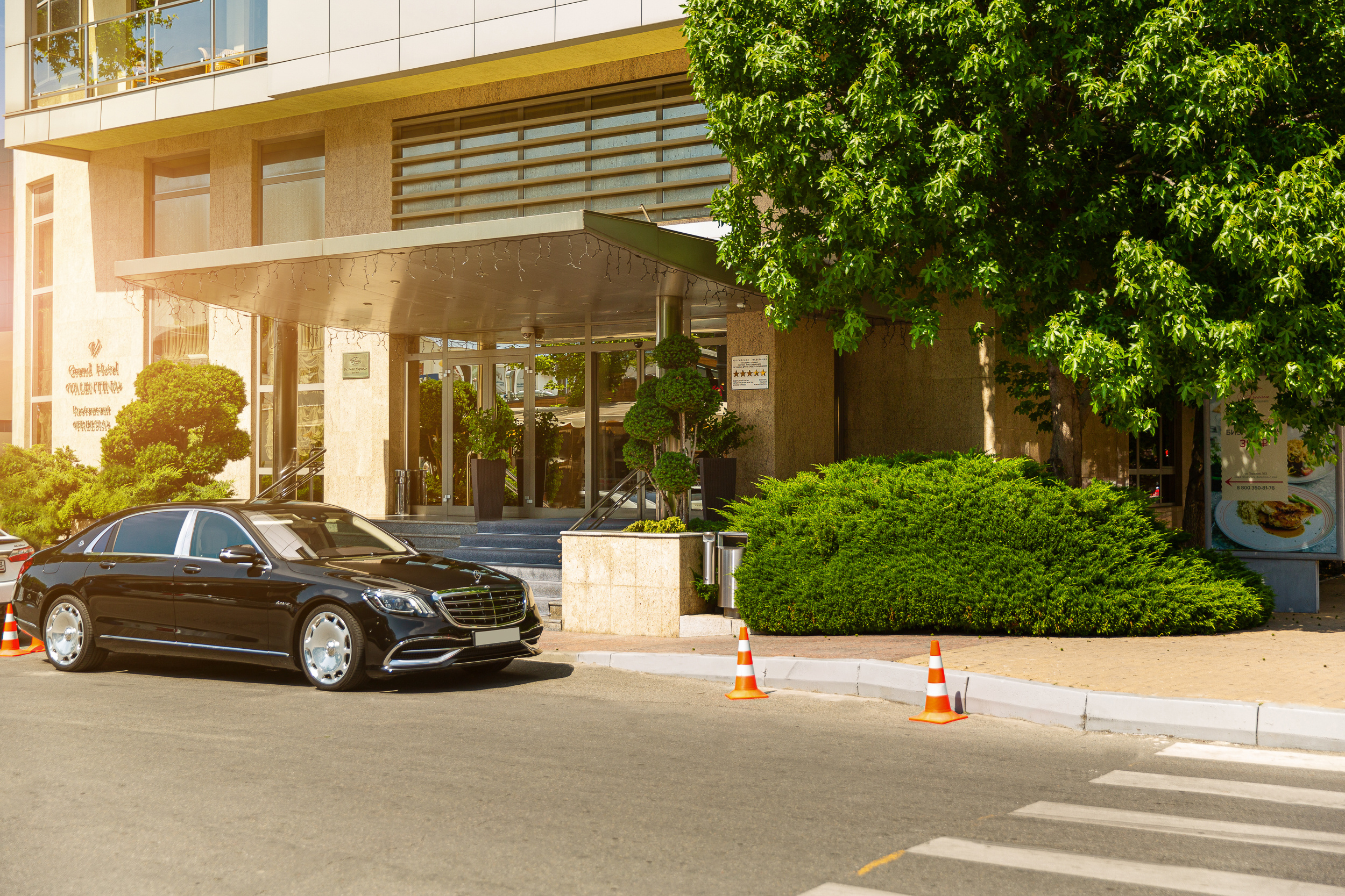 Renatphoto-комплексная фотосъёмка всех помещений   Grand Hotel Valentina. Профессиональная фотосъёмка интерьеров, предметная фотосессия еды для меню г. Анапа